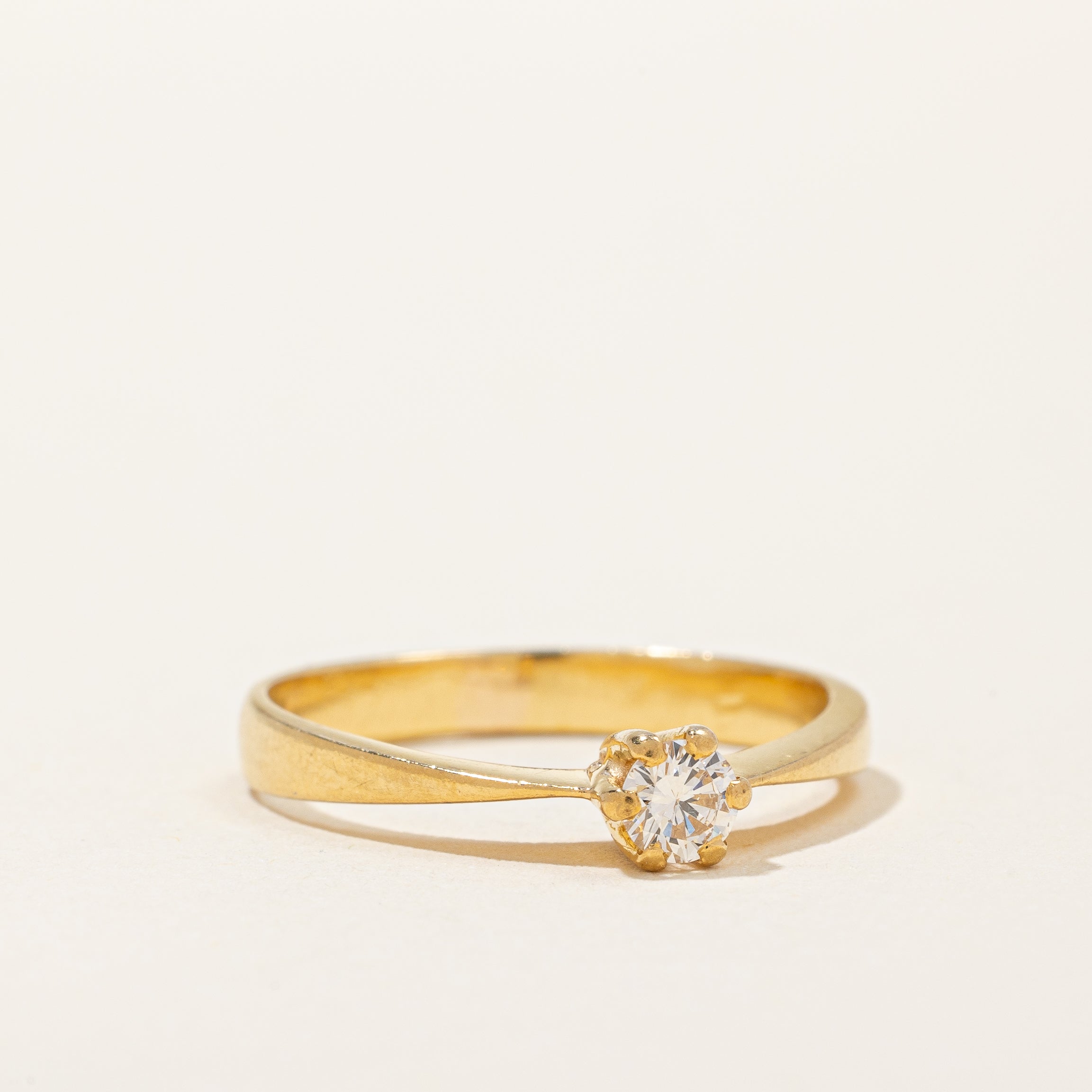 Bague solitaire en diamant à six griffes, petite taille | 0,15 ct, taille 6 |