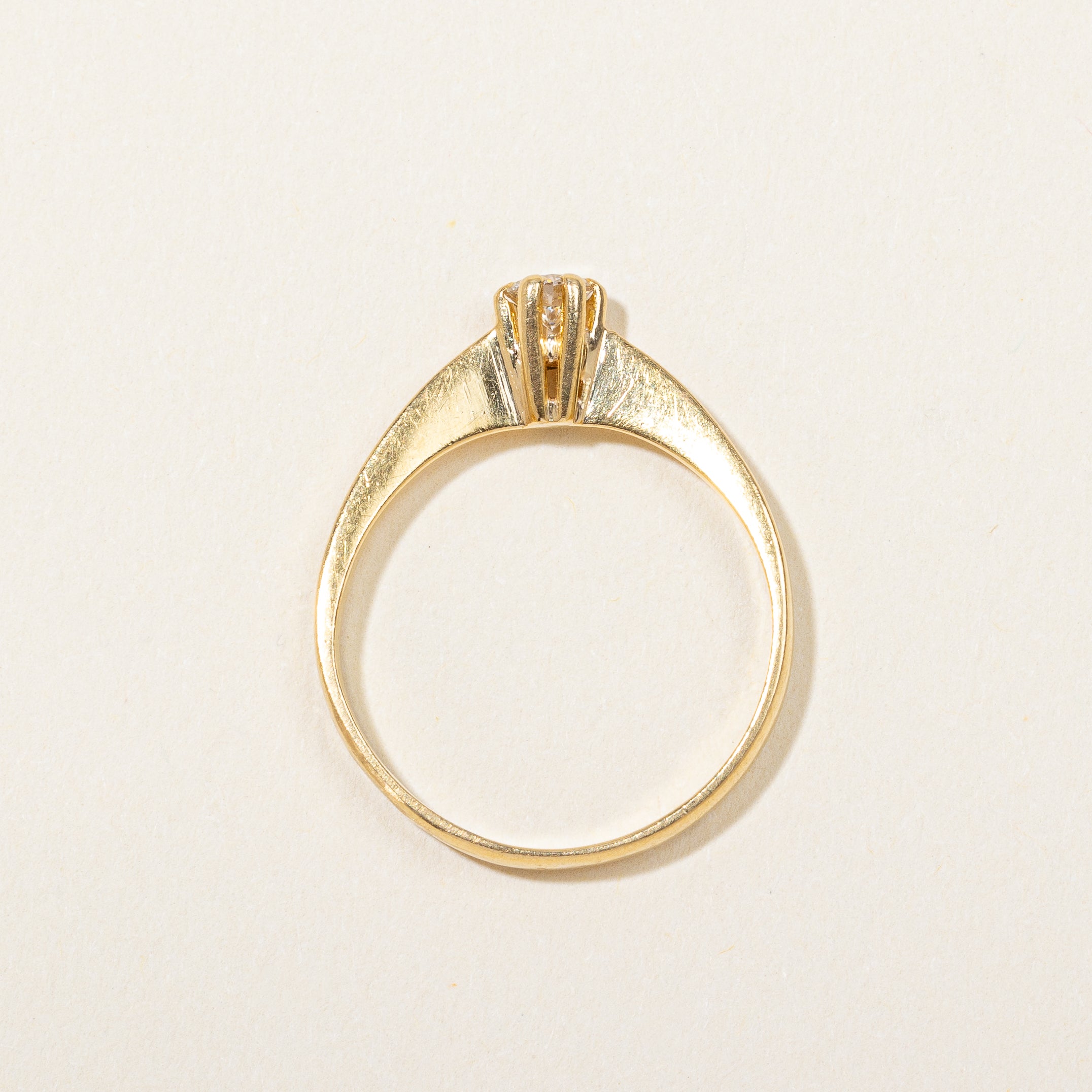 Bague solitaire en diamant à six griffes, petite taille | 0,15 ct, taille 6 |