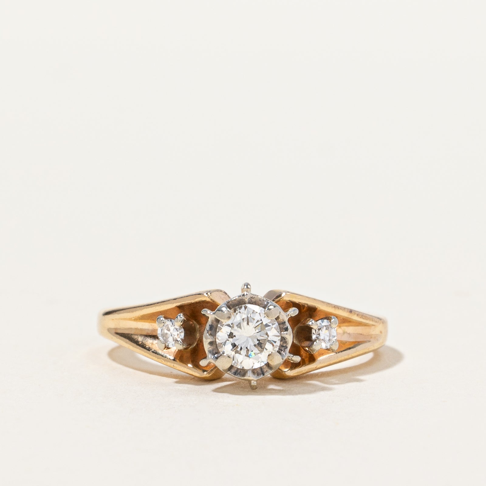 Six Prong Diamond Ring | 0.21 ctw VS2 G | SZ 3.5 |