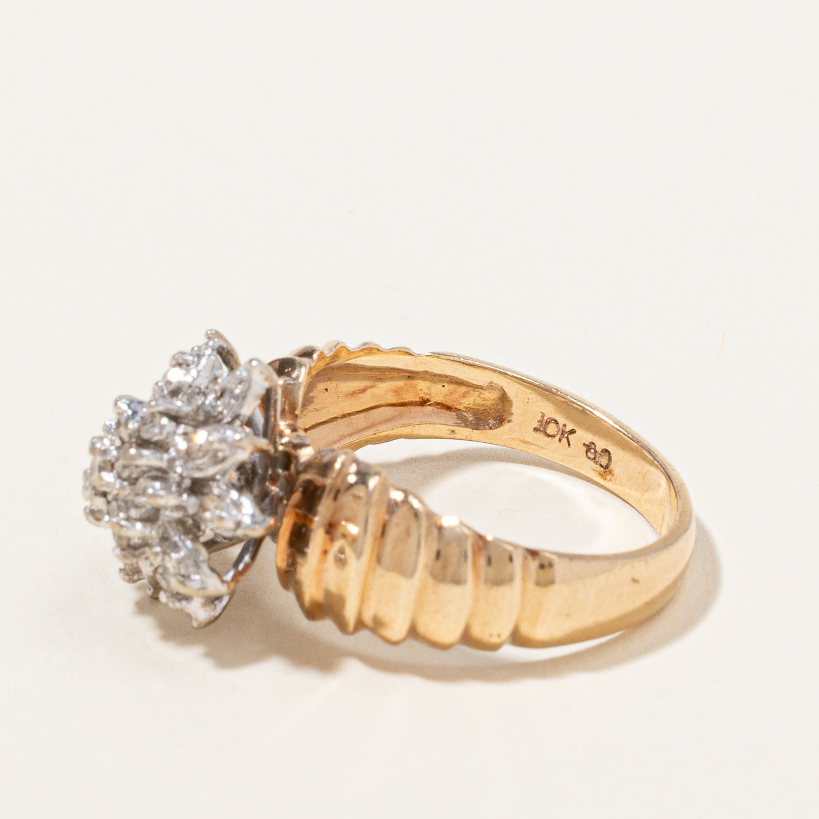 Vintage Floral Design Diamond Cluster Ring | 0.20 ctw |SZ 6 |