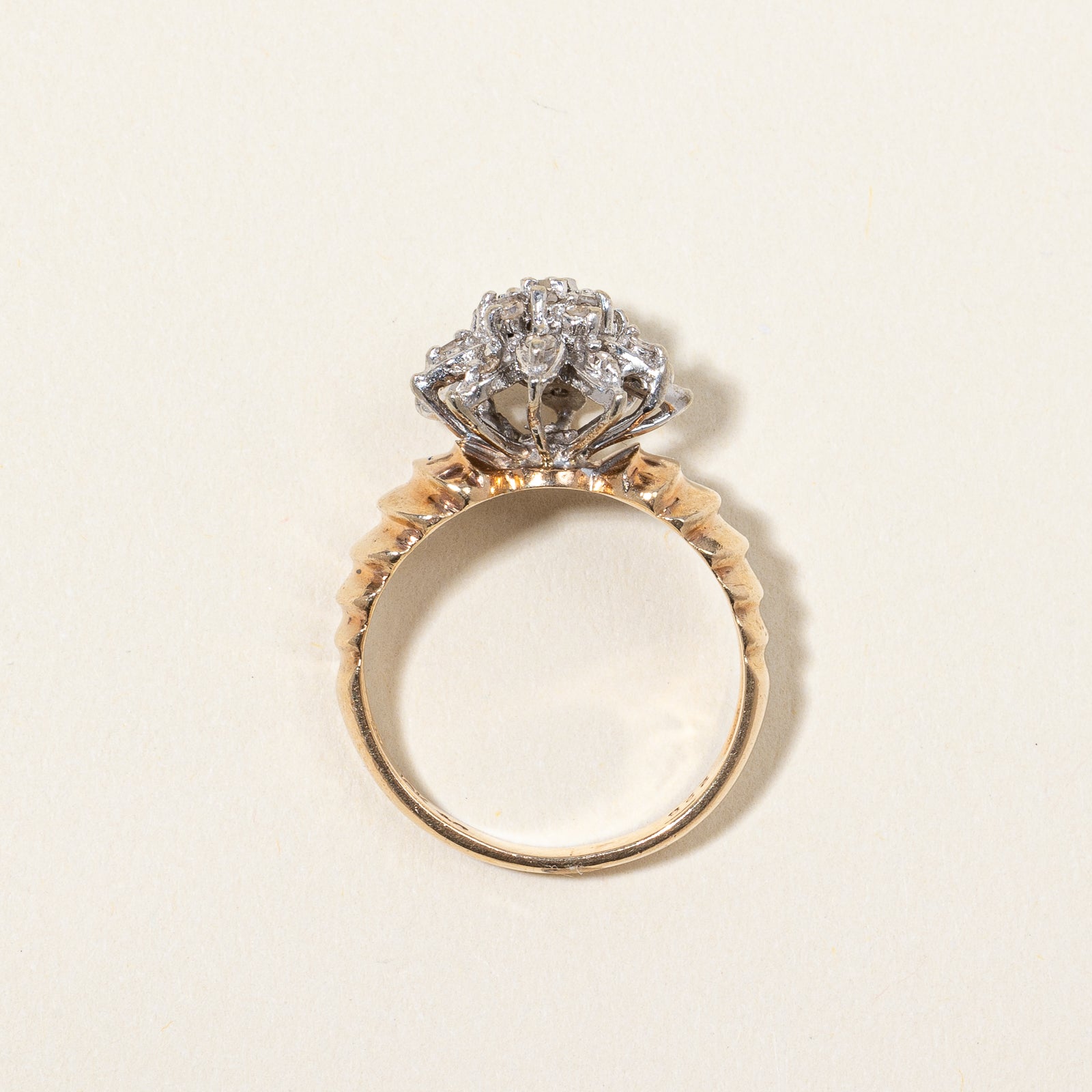 Vintage Floral Design Diamond Cluster Ring | 0.20 ctw |SZ 6 |