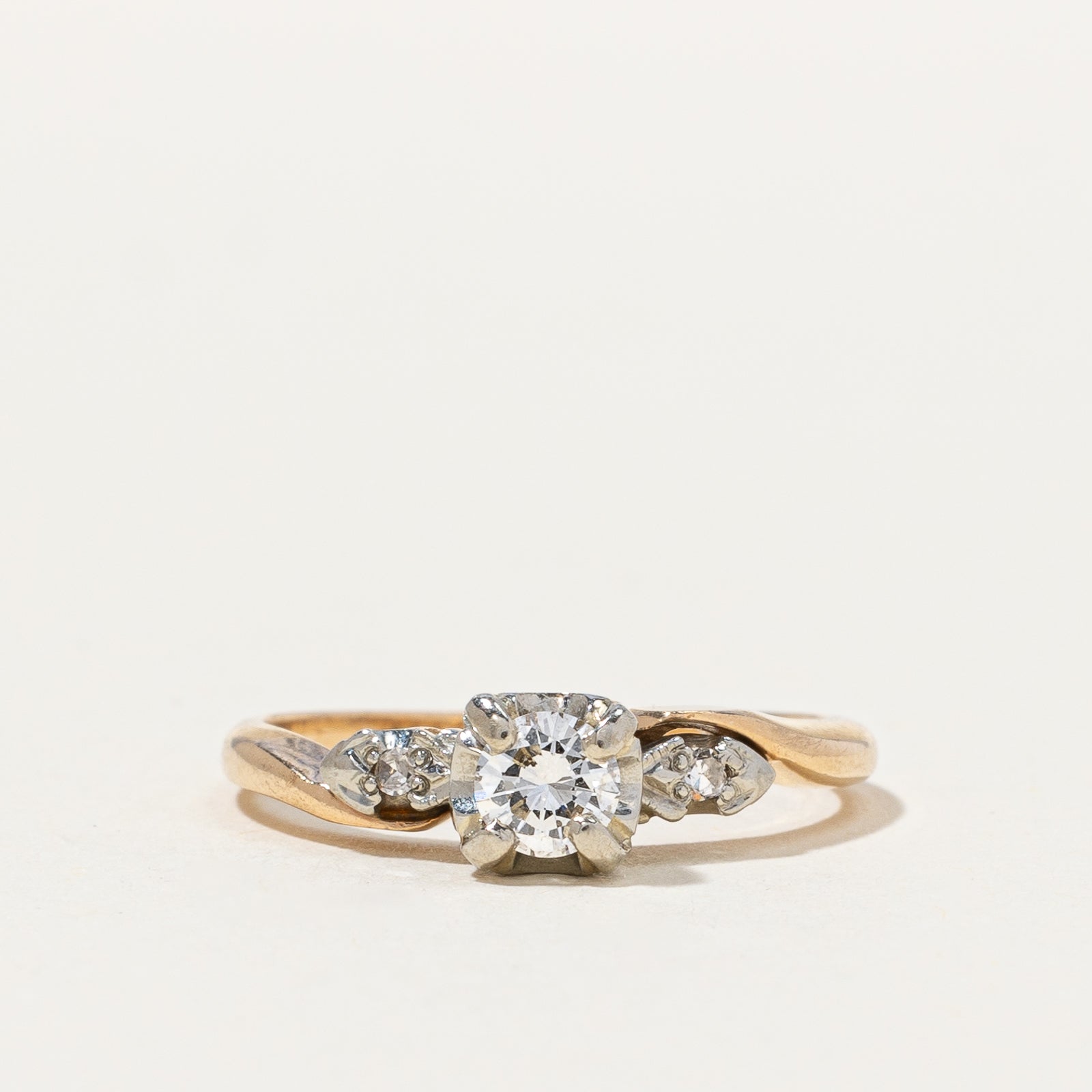 Vintage Retro Diamond Engagement Ring | 0.17 ctw, SZ 4 |