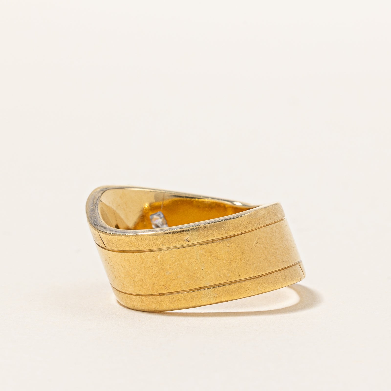Vintage Princess-cut Diamond Wide Slanted Band | 0.25ctw | SZ 5.75 |