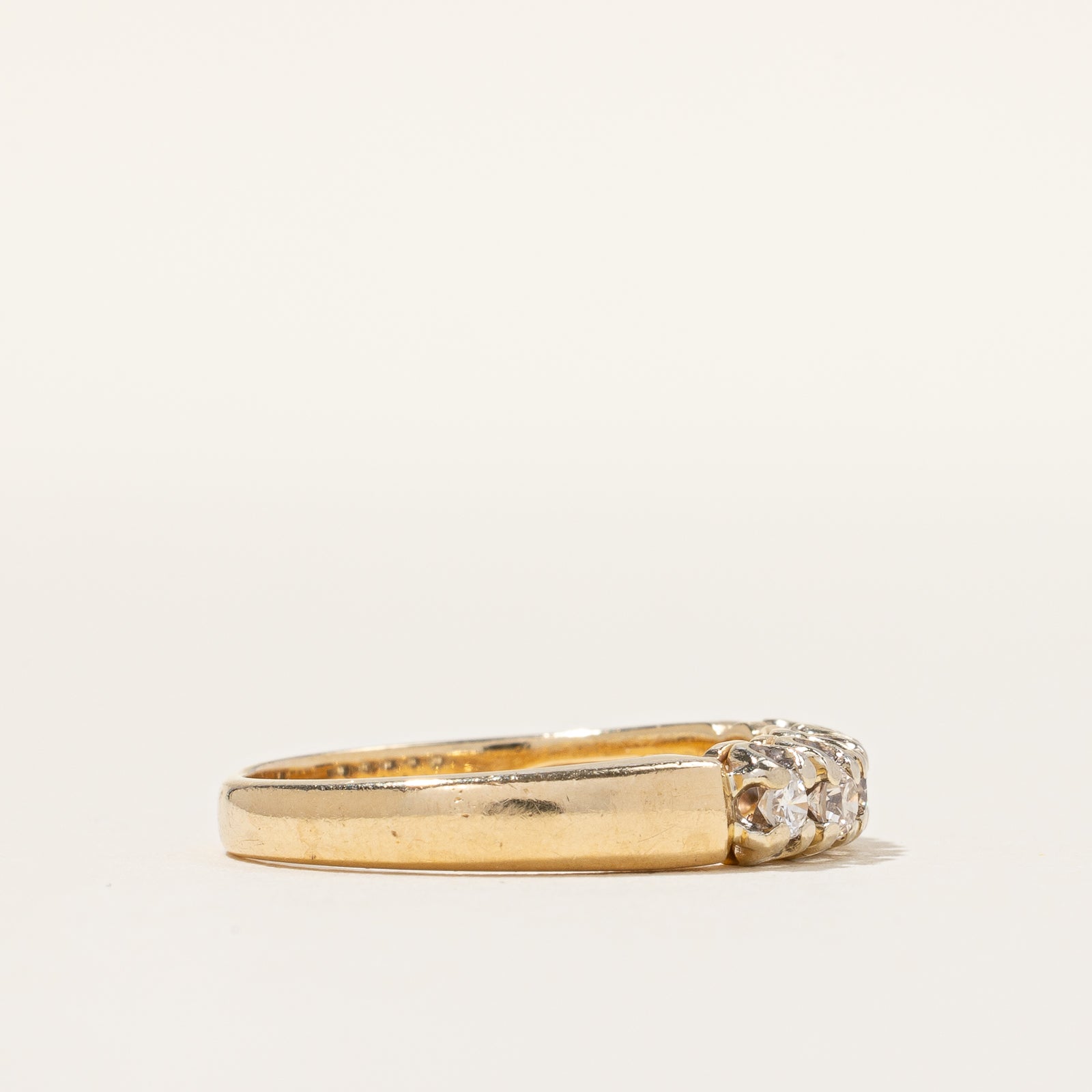 Five Stone Diamond Ring | 0.20ctw | SZ 7.25 |