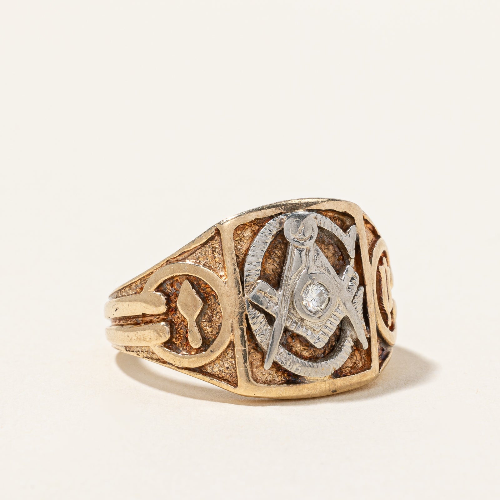 Solitaire Diamond Masonic Gold Ring | 0.04ct | SZ 8 |