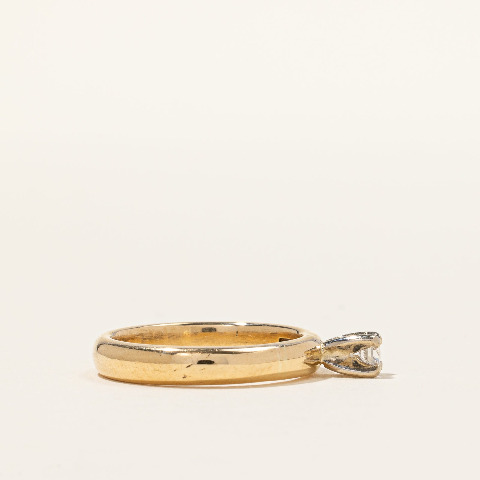 Cathedral Set Diamond Solitaire Ring | 0.10ct | SZ 6 |