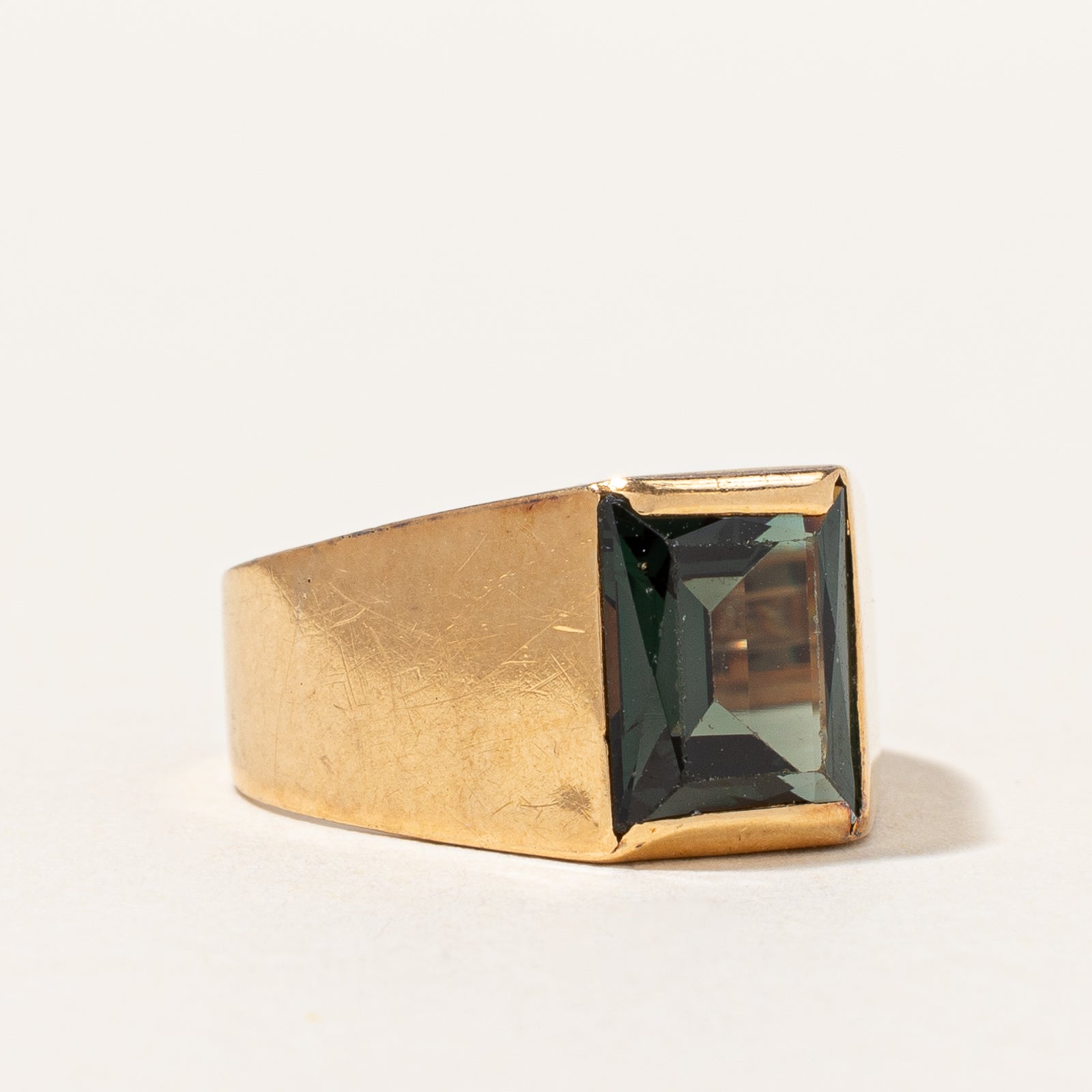 Vintage c. 1963 Swedish-made Synthetic Spinel Ring | 2.50ct | SZ 5 |