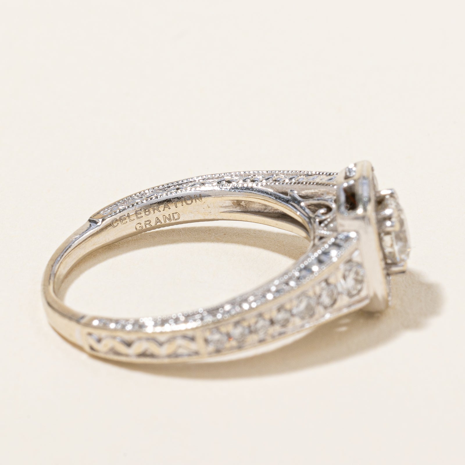 Diamond Halo Engagement Ring | 0.75ctw | SZ 4.75 |