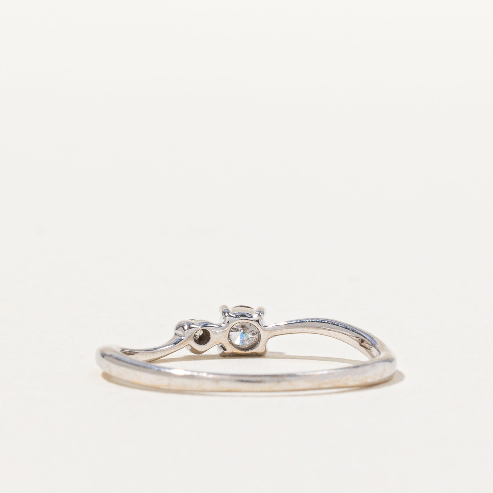 Diamond Wave Ring | 0.15tw | SZ 5.75 |