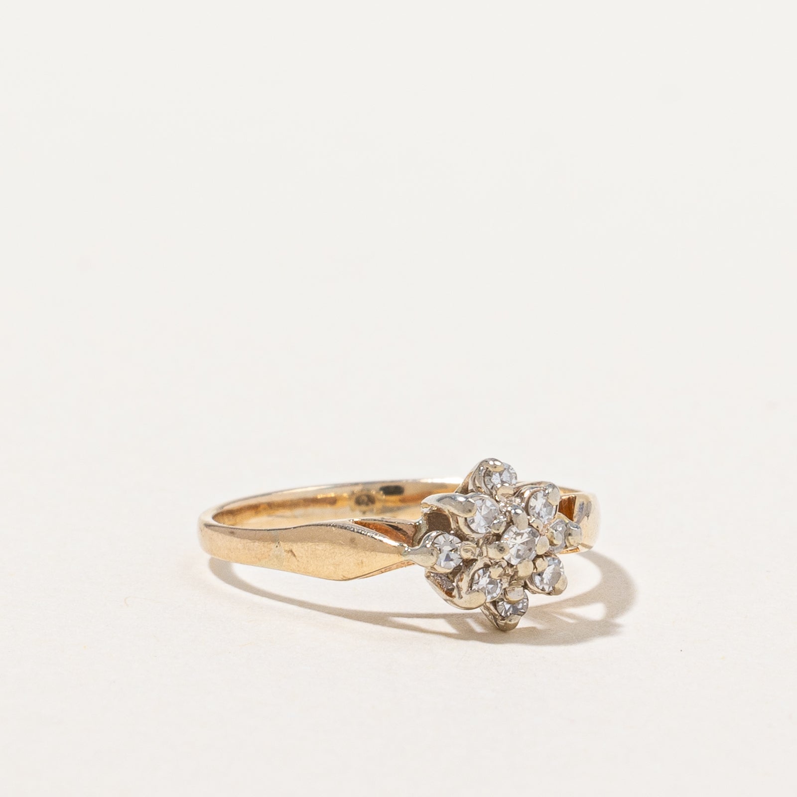 Diamond Cluster Ring | 0.10ctw | SZ 3.5 |