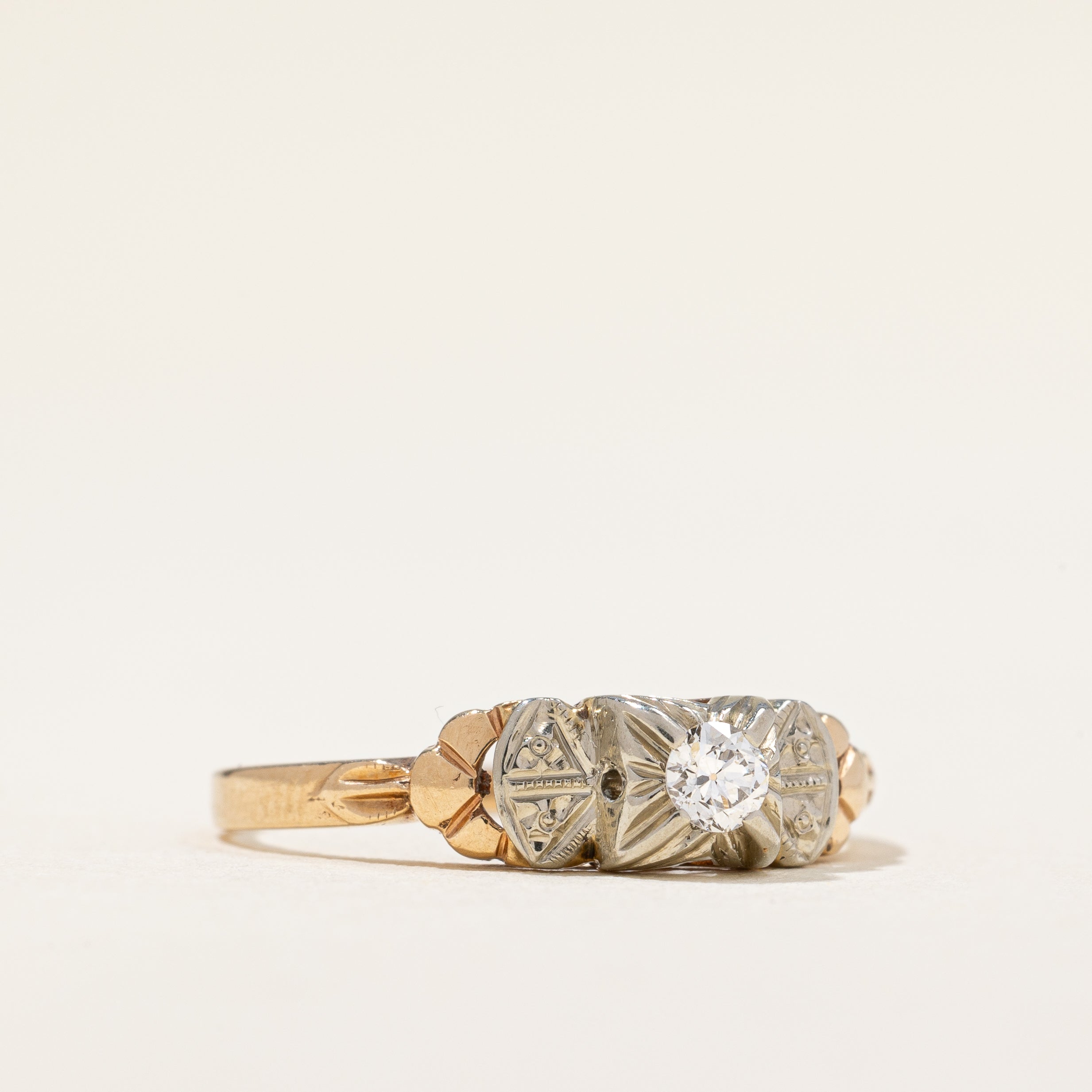 Bague vintage en diamant taille ancienne européenne, vers 1940 | 0,09 ct | Taille 5 |