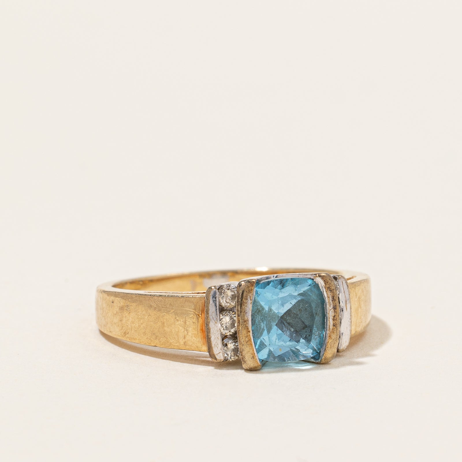Topaz & Diamond High Set Ring | 0.96ct, 0.12ctw | SZ 7 |