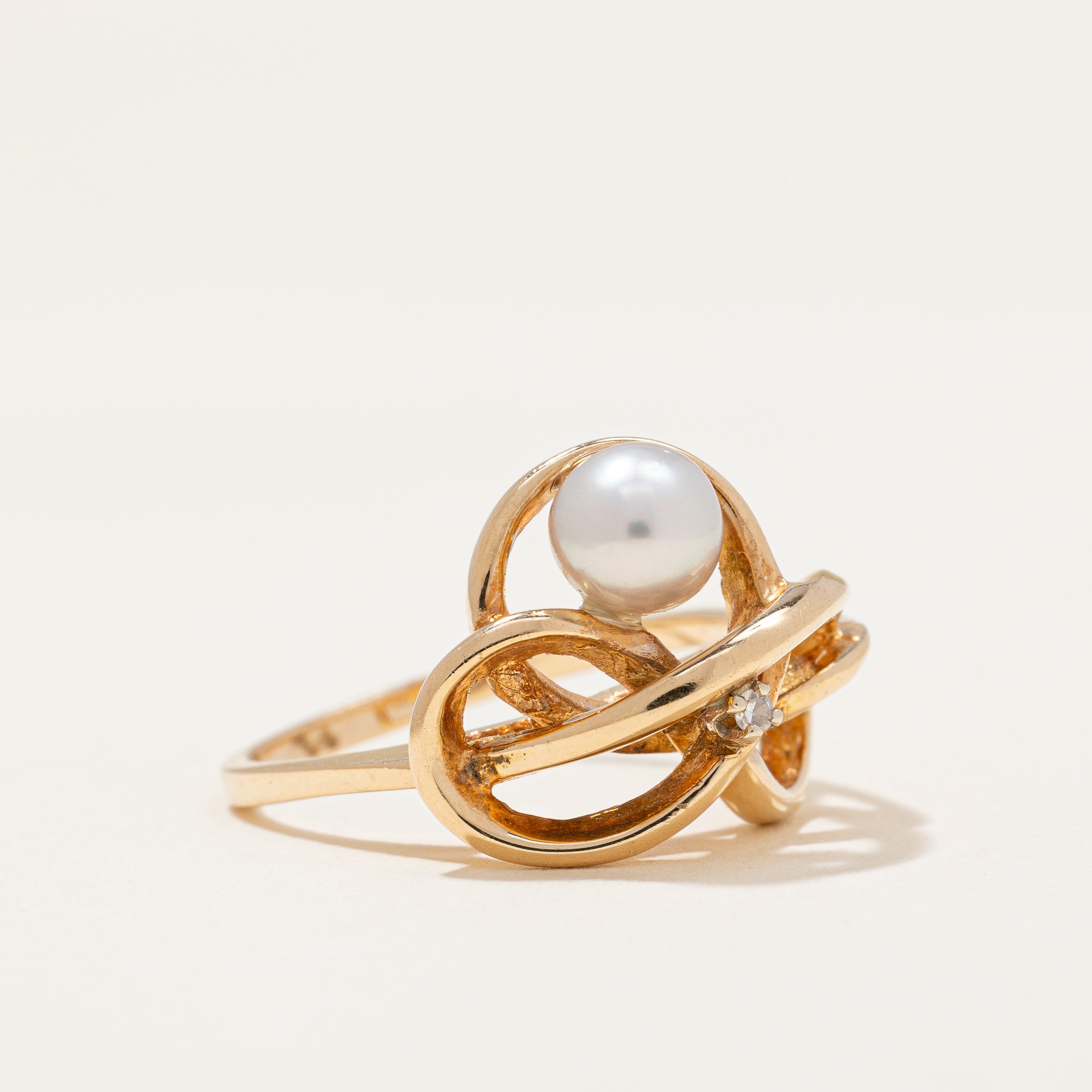 Free Form Pearl & Diamond Ring | 0.01 ctw | SZ 6.5|
