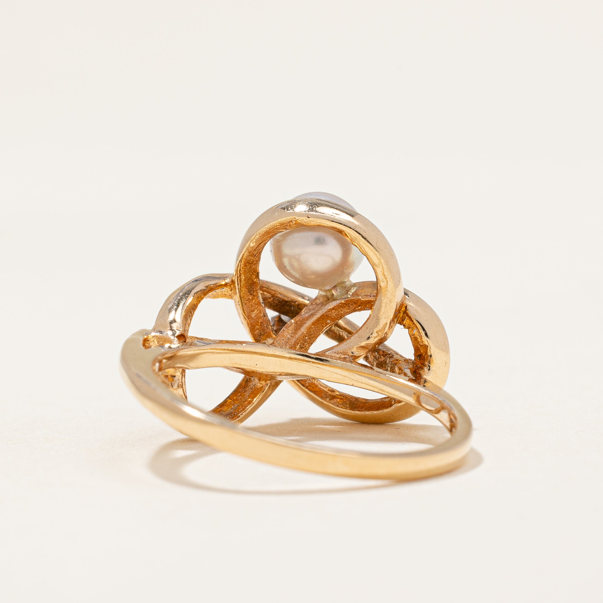 Free Form Pearl & Diamond Ring | 0.01 ctw | SZ 6.5|