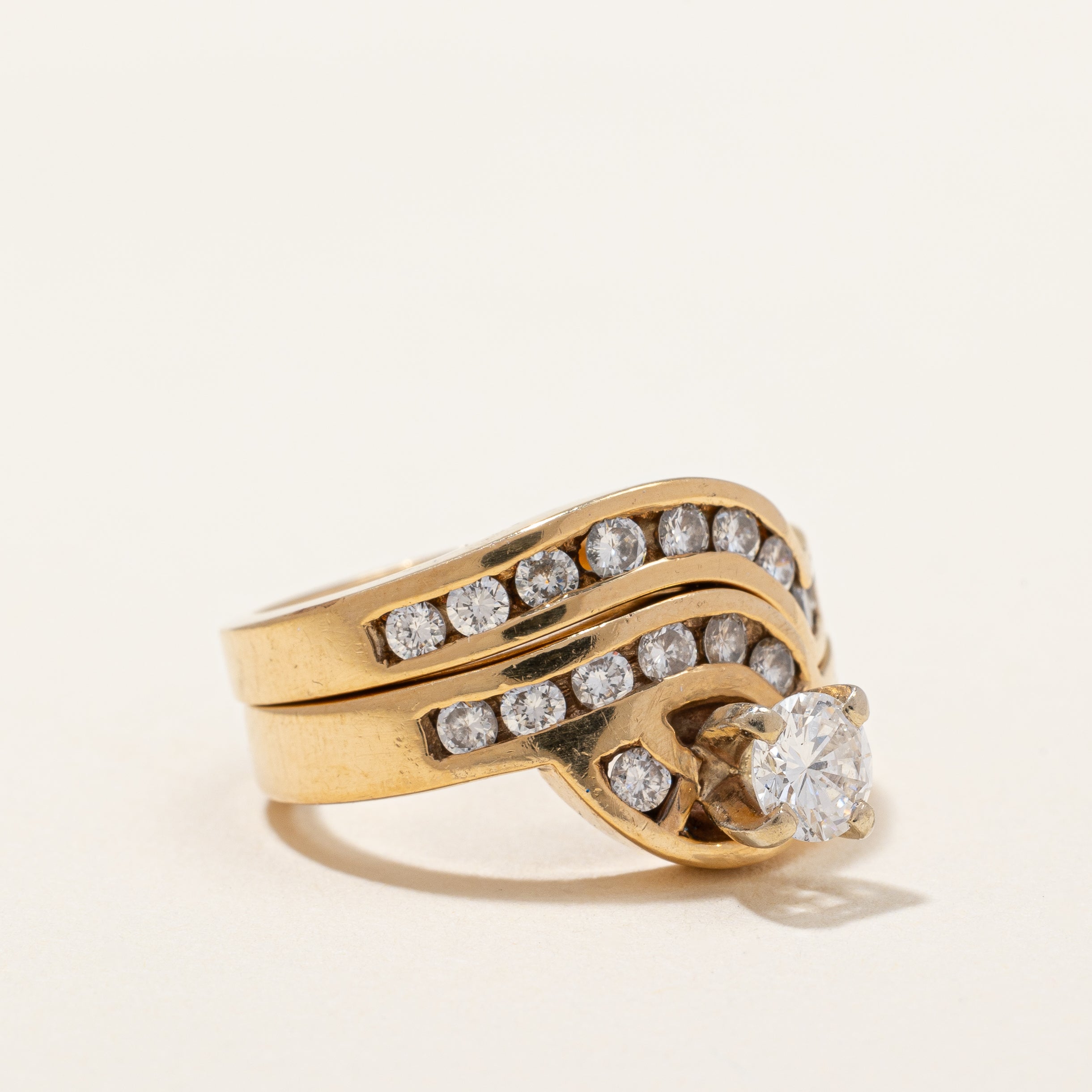 Twisted Diamond Wedding Set | 0.94 ctw | SZ 4.5 |