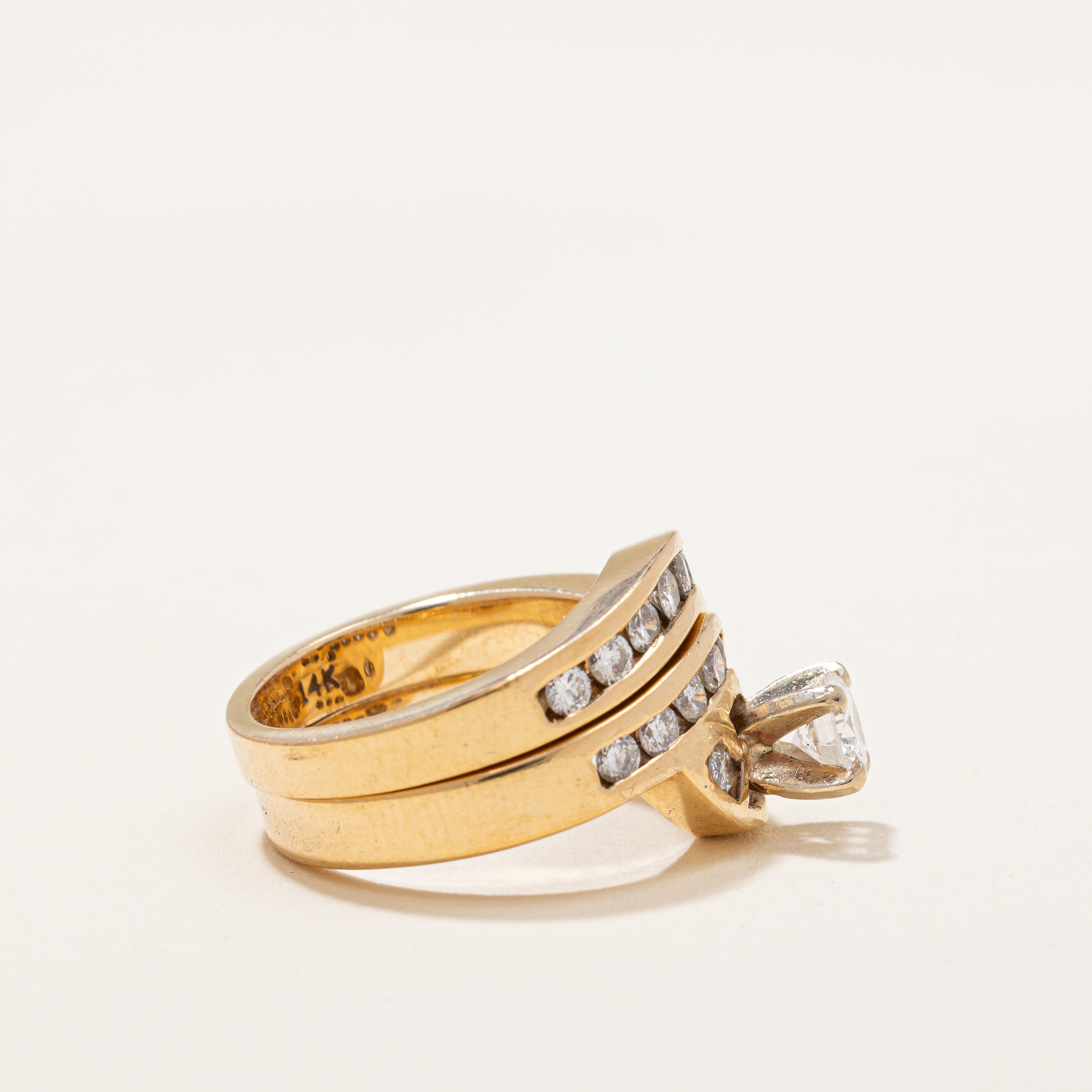 Twisted Diamond Wedding Set | 0.94 ctw | SZ 4.5 |