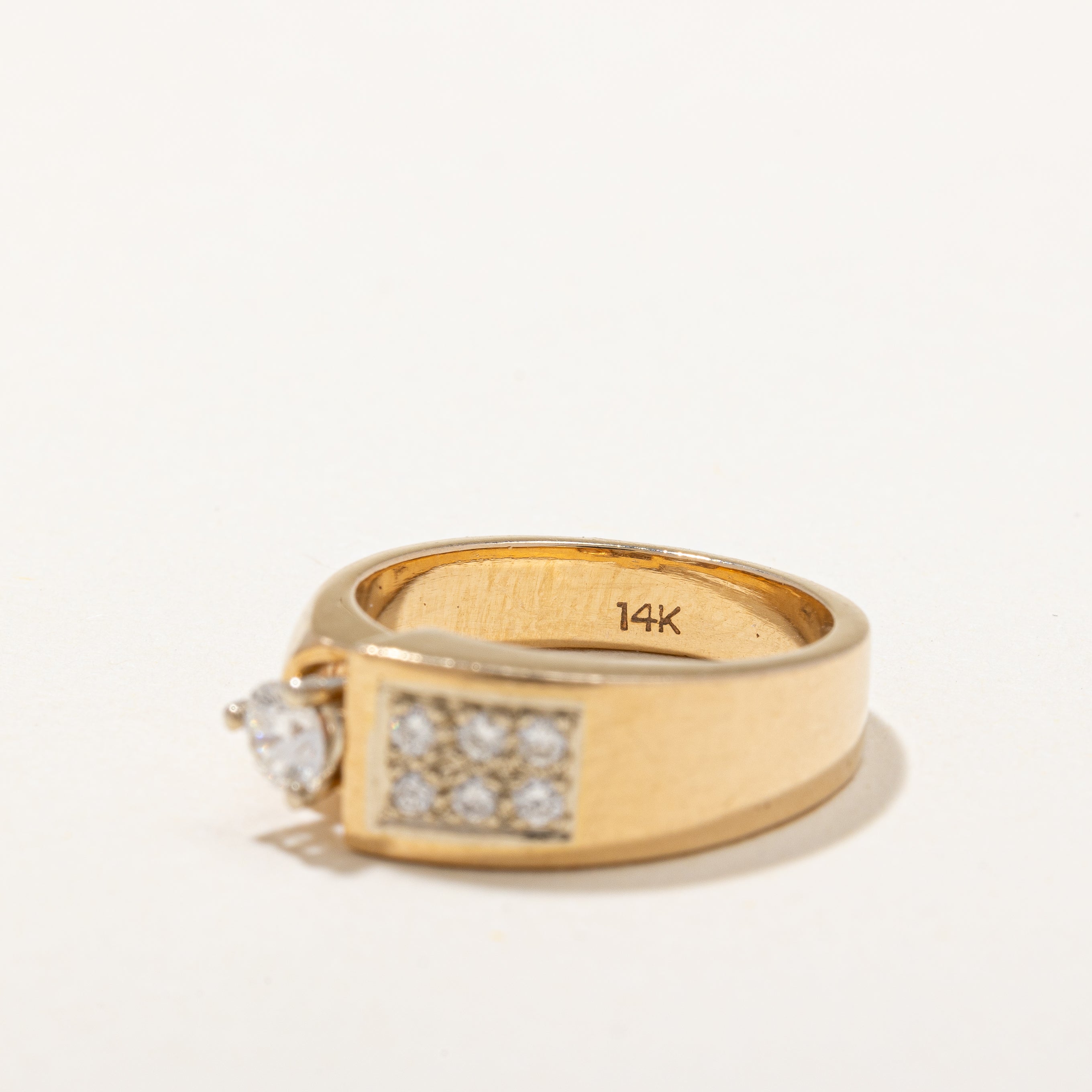 Pavé Accented Cocktail Ring | 0.29 ctw | SZ 6 |