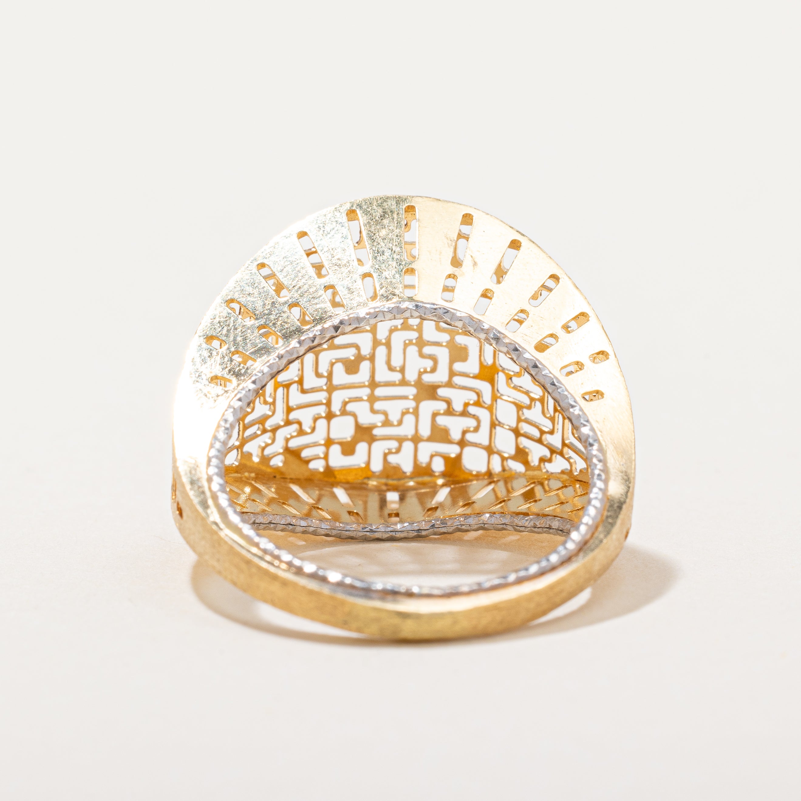 Bague bicolore à forme géométrique creuse | Taille 8 |