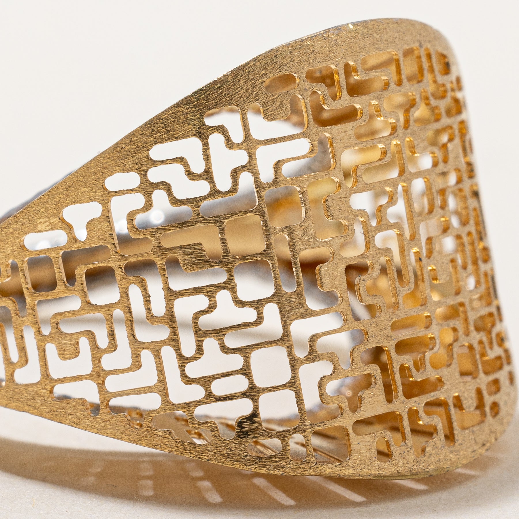 Bague bicolore à forme géométrique creuse | Taille 8 |