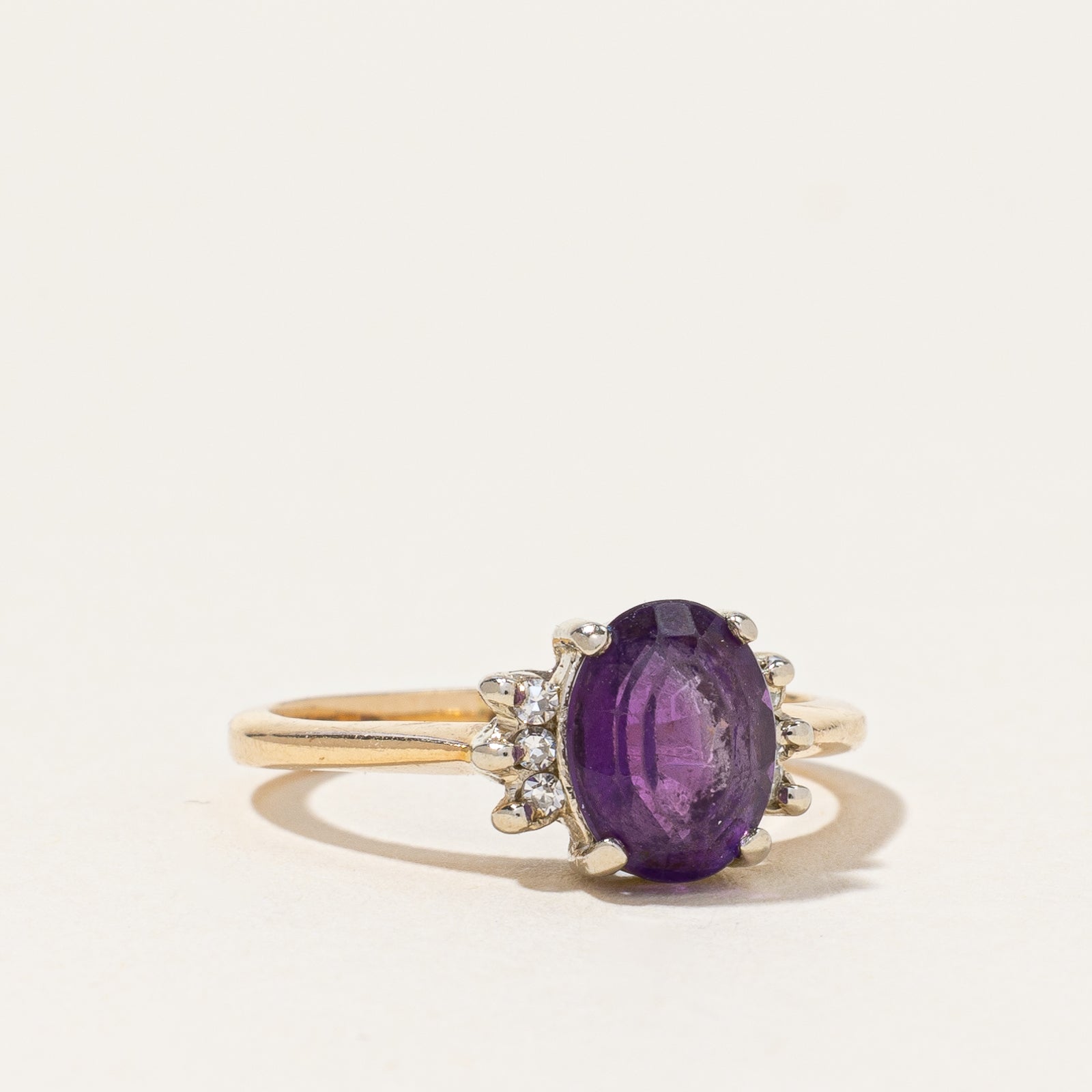 Amethyst & Diamond Ring | 1.50ct, 0.06ctw | SZ 5 |