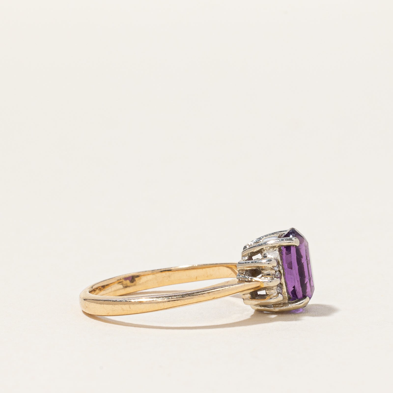 Amethyst & Diamond Ring | 1.50ct, 0.06ctw | SZ 5 |