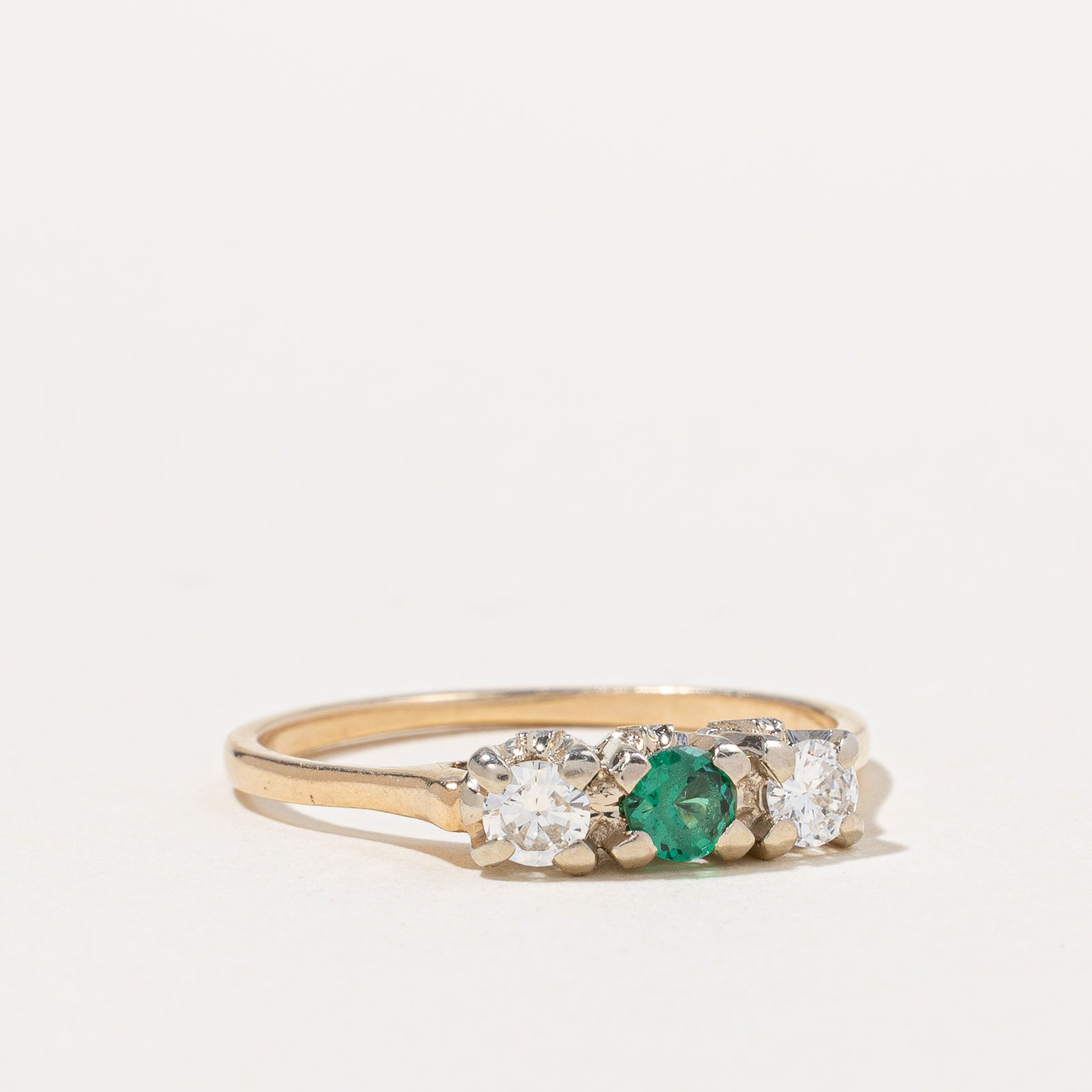 Diamond & Glass Top Doublet Ring | 0.28ctw, 0.18ct | SZ 7.75 |
