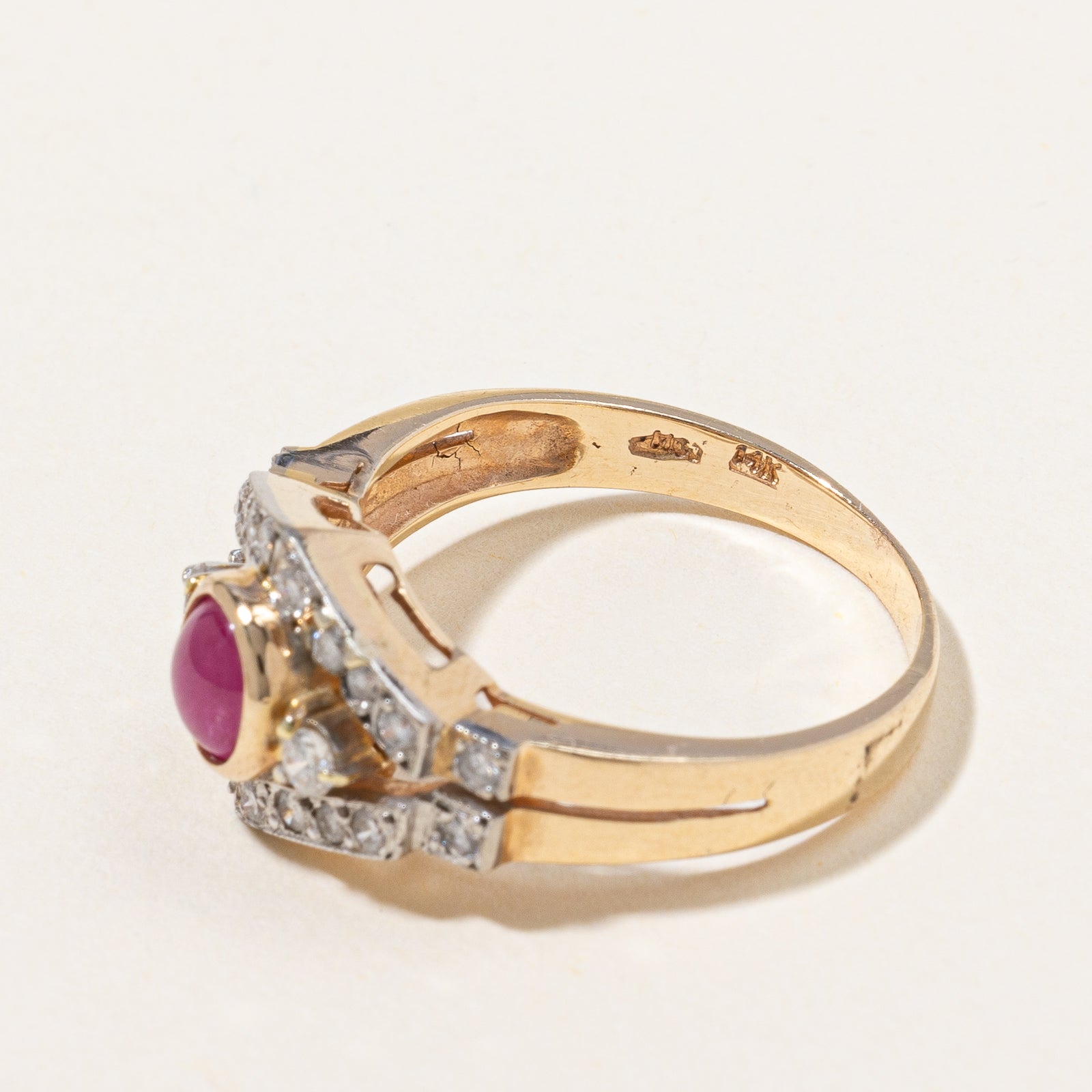 Ruby & Diamond Ring | 0.60ct, 0.60ctw | SZ 7.75 |
