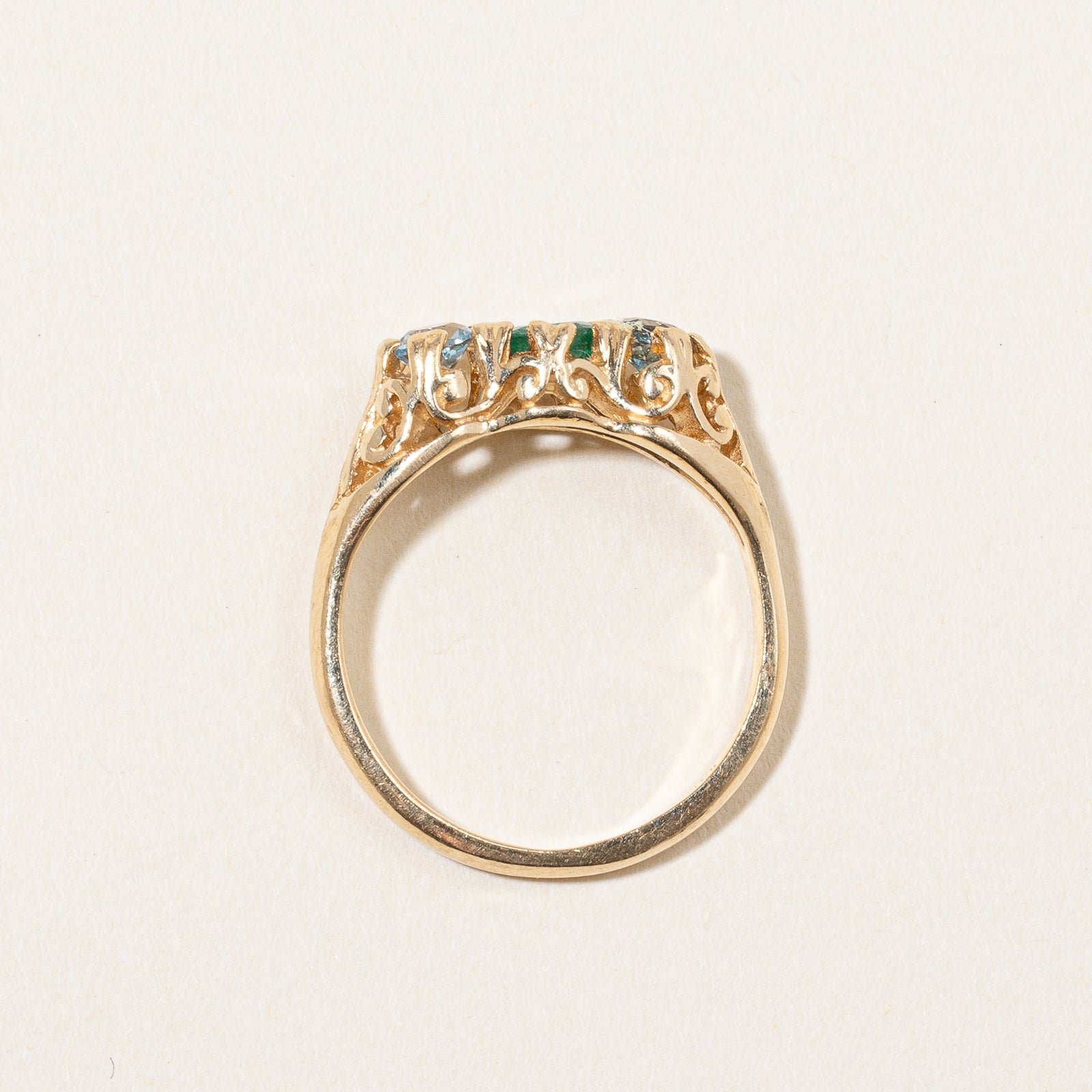 Bague aigue-marine et émeraude | 0,14 ct au total, 0,12 ct | Taille 4,25 |
