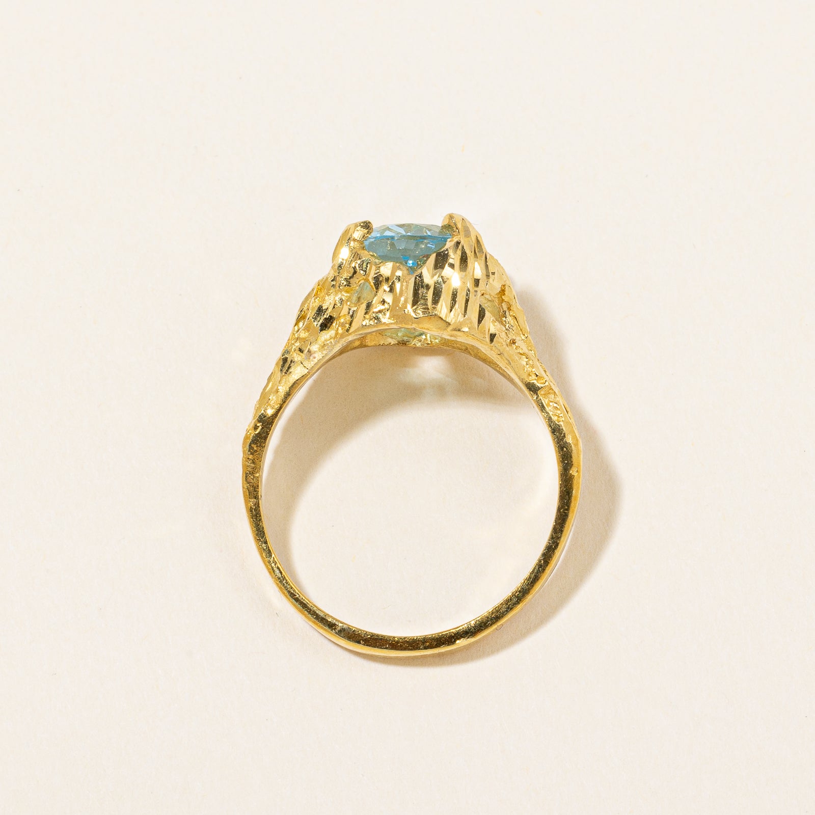 Vintage Blue Topaz Textured Cocktail Ring | 3.30ct | SZ 8 |