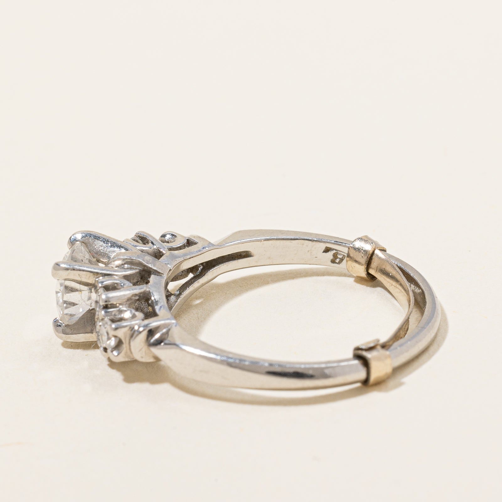 Platinum Diamond Ring | 0.90 ctw | SZ 5 |