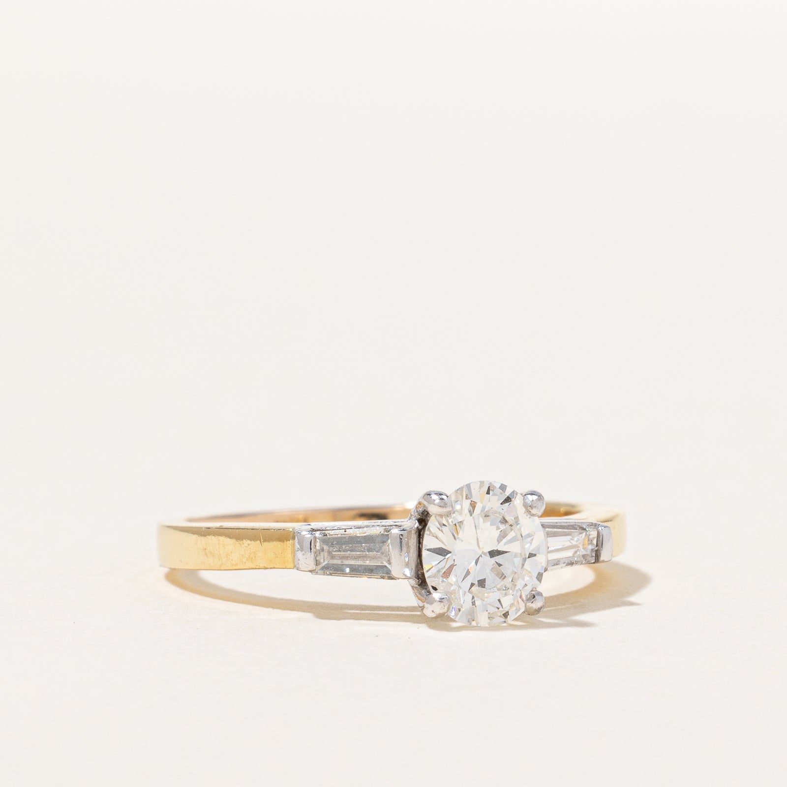 Vintage Colourless Diamond Engagement Ring | 0.66ctw | SZ 4.75 |