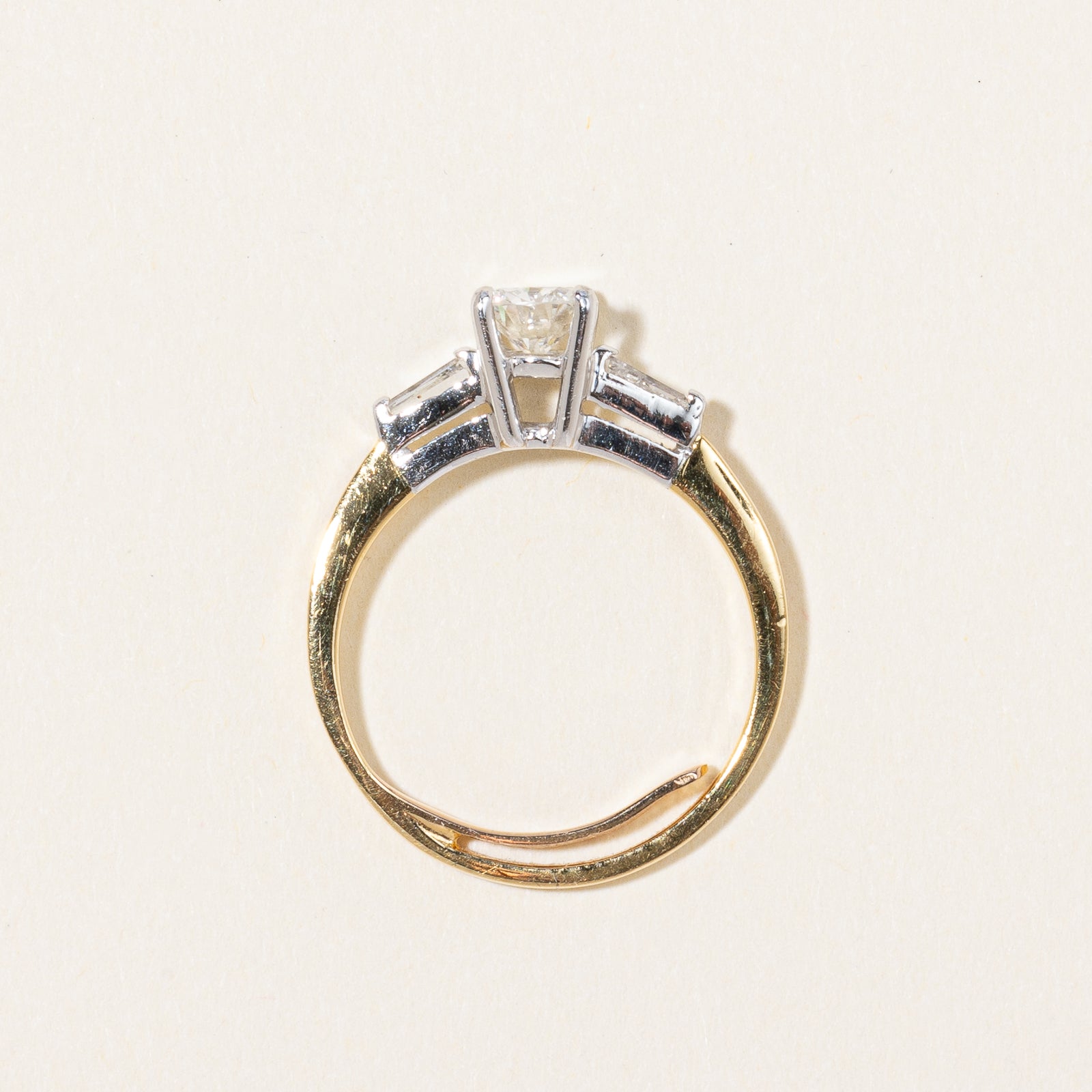 Vintage Colourless Diamond Engagement Ring | 0.66ctw | SZ 4.75 |