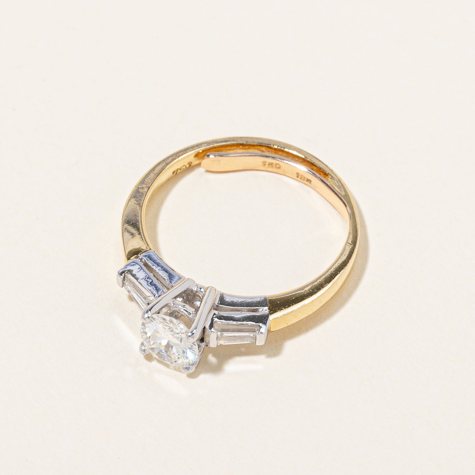 Vintage Colourless Diamond Engagement Ring | 0.66ctw | SZ 4.75 |