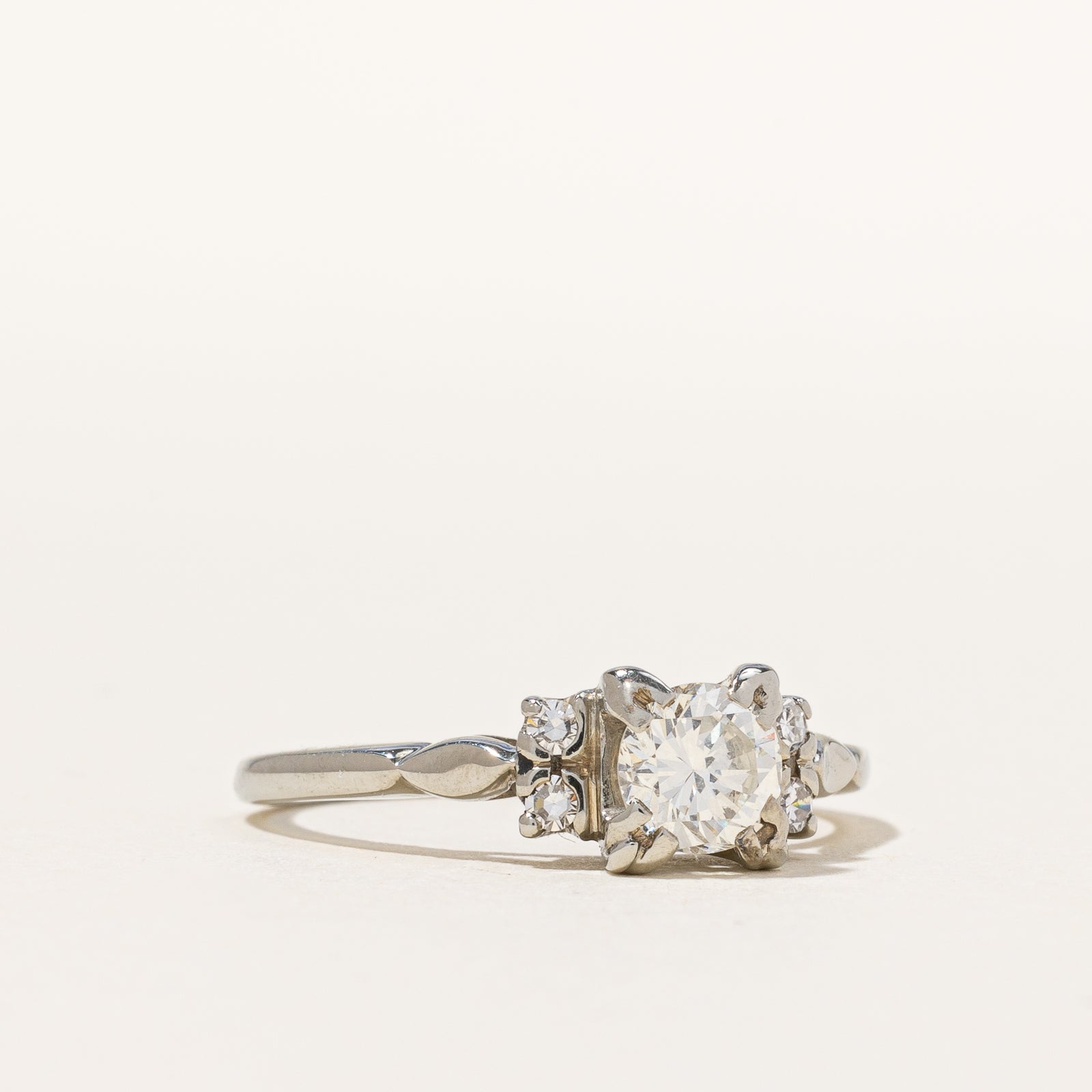 Vintage Diamond Engagement Ring | 0.75 ctw | SZ 8 |