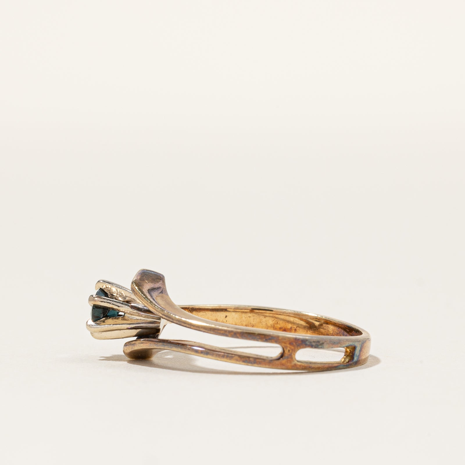 14k Yellow Gold Sapphire Ring | 0.24ct | SZ 5
