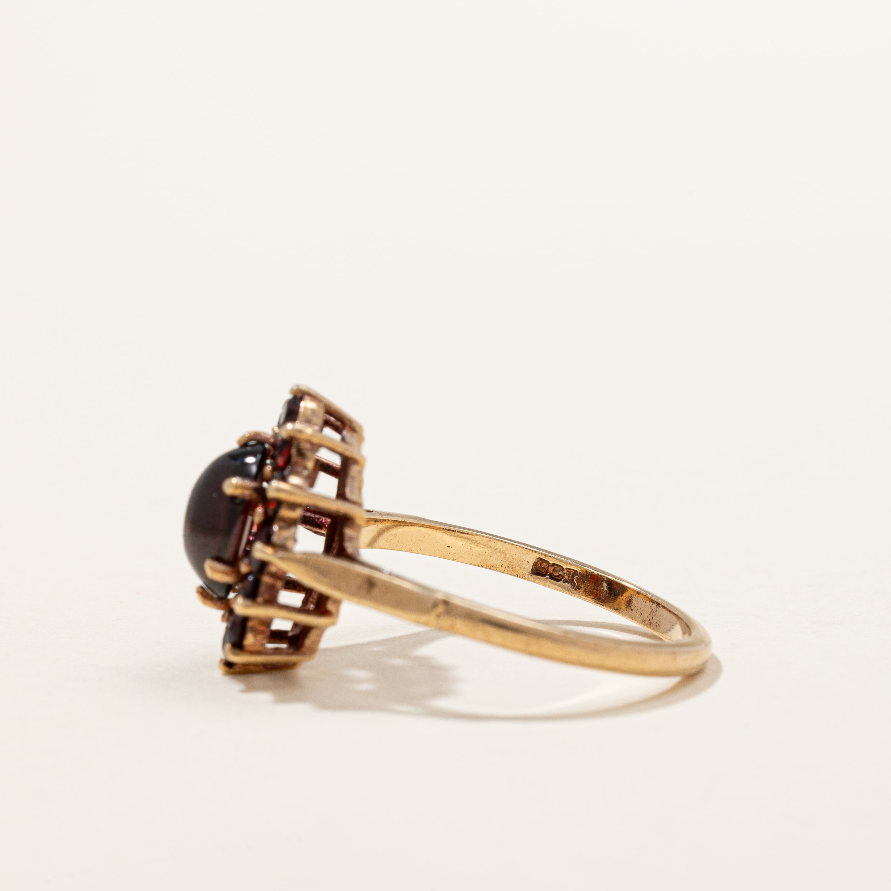 Garnet Cocktail Ring | 2.51ctw | SZ 7.5 |