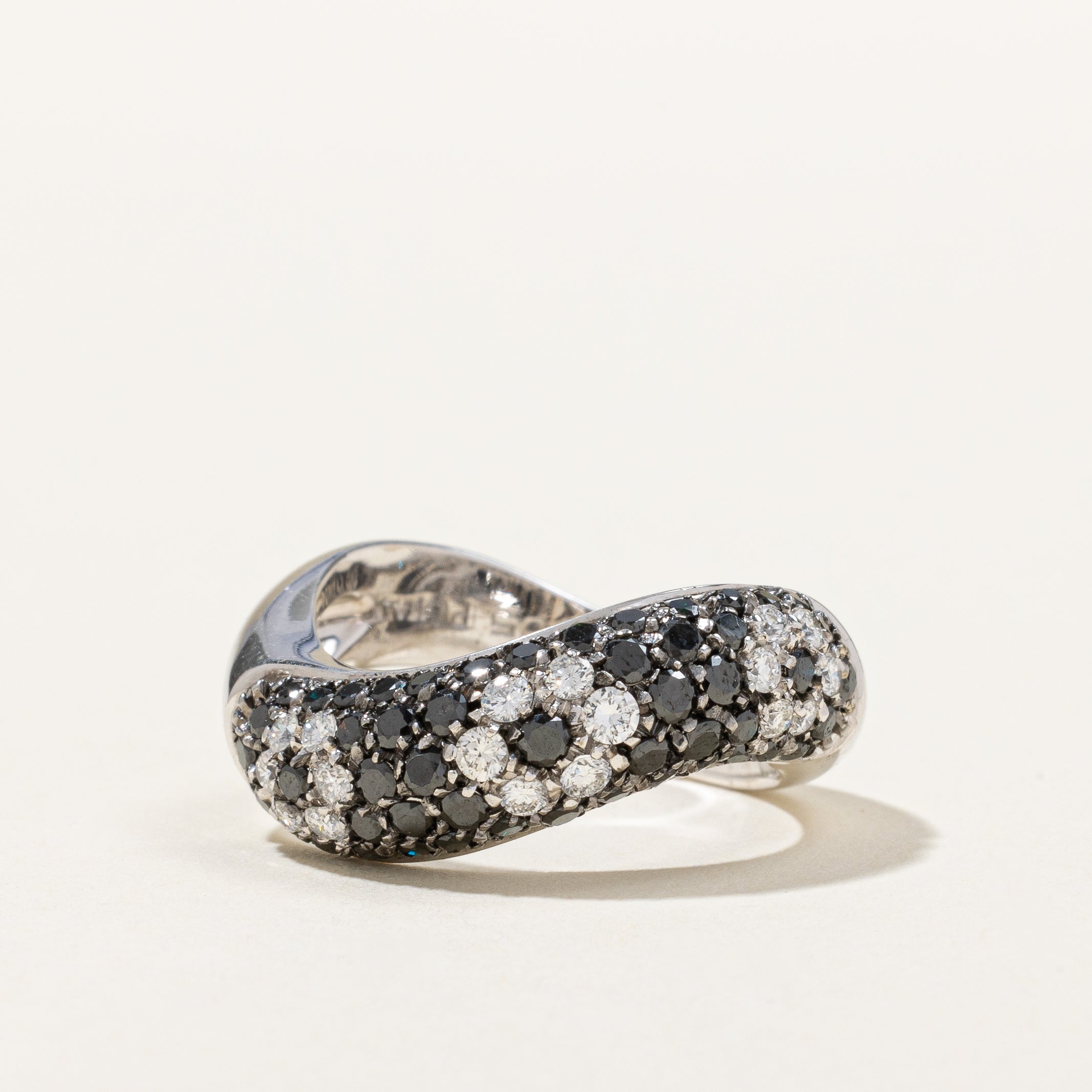 Black & White Diamond Floral Ring | 1.05ctw | SZ 5.75 |