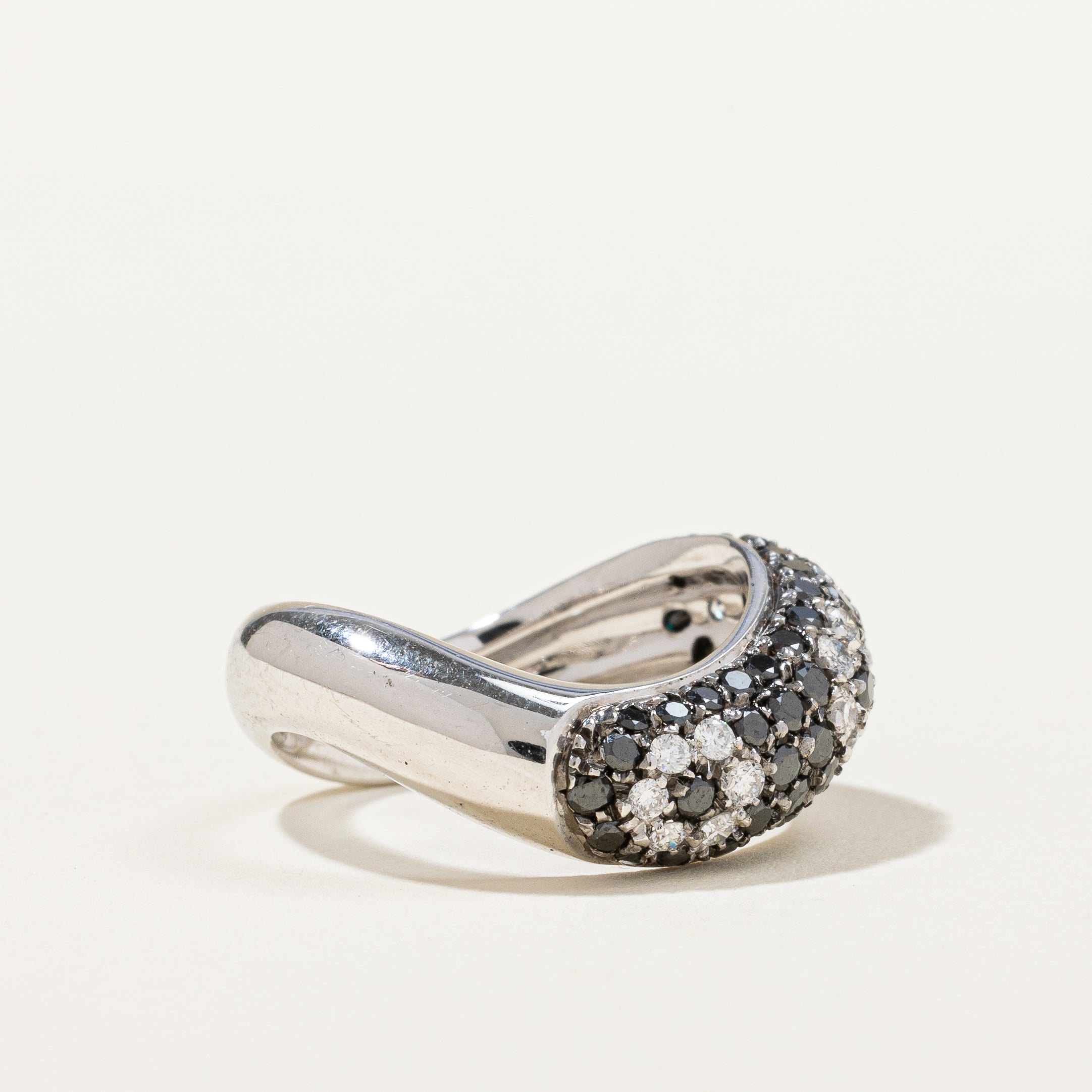 Black & White Diamond Floral Ring | 1.05ctw | SZ 5.75 |