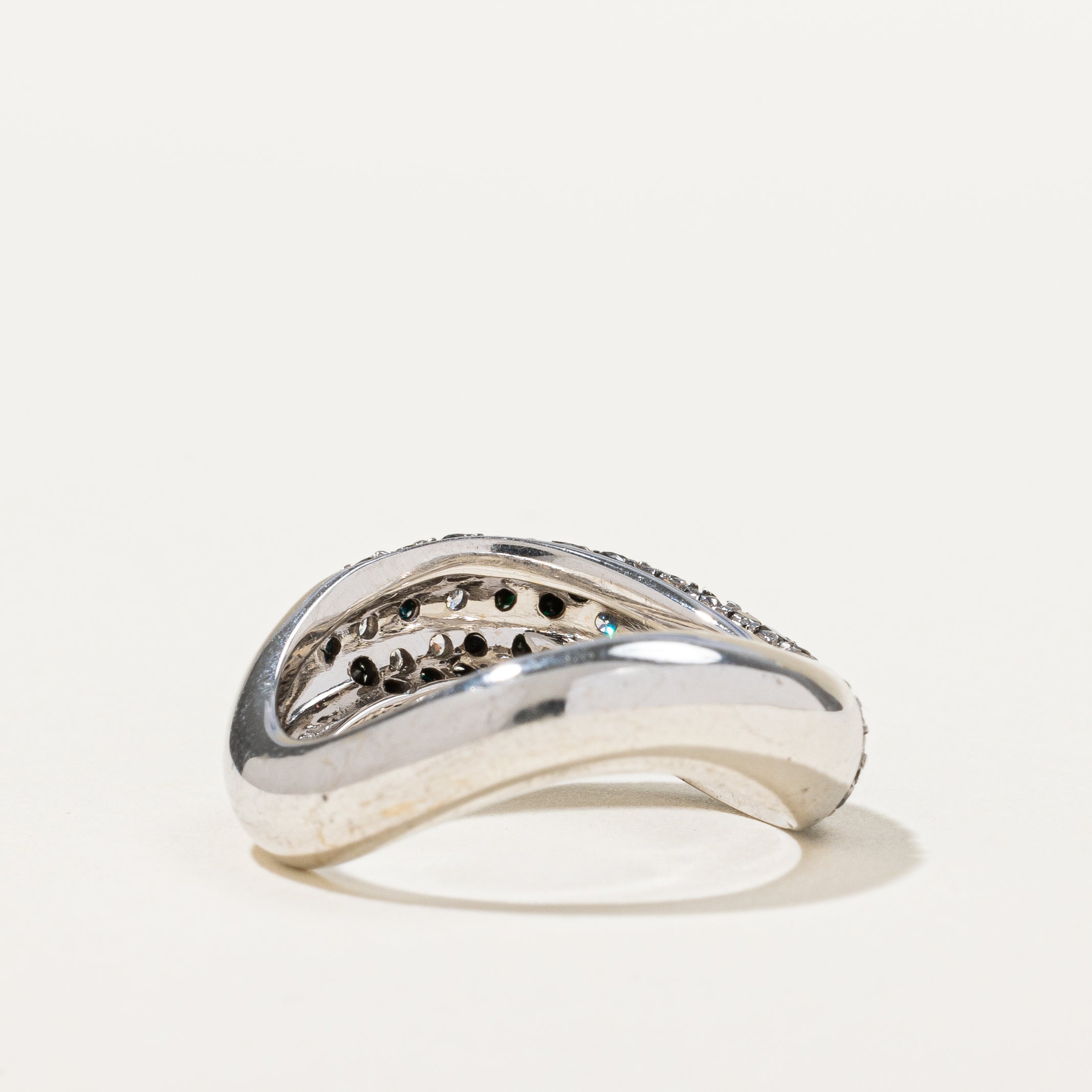 Black & White Diamond Floral Ring | 1.05ctw | SZ 5.75 |