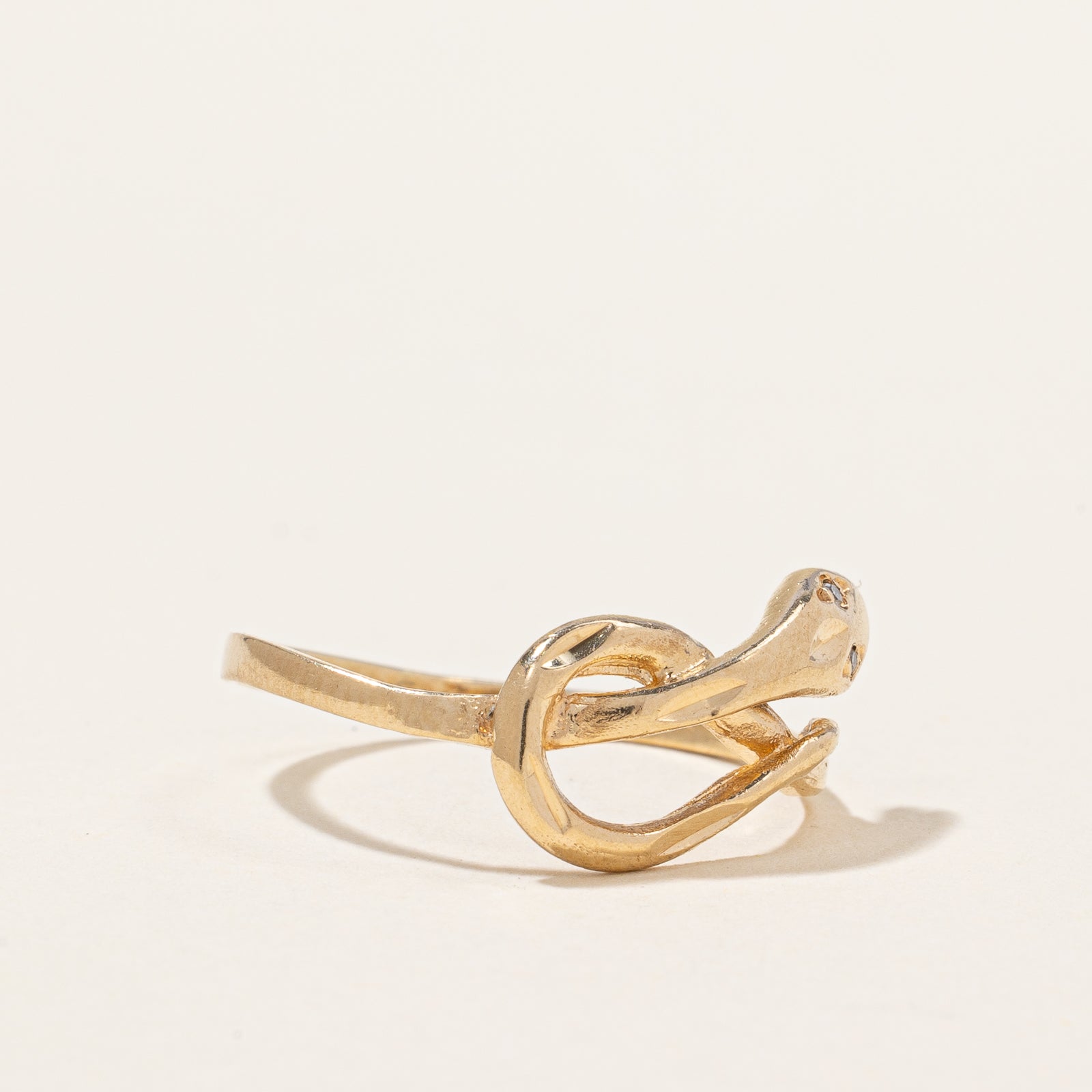 Bague serpent vintage en or 10 carats sertie de diamants | 0,005 ct | Taille 8 |