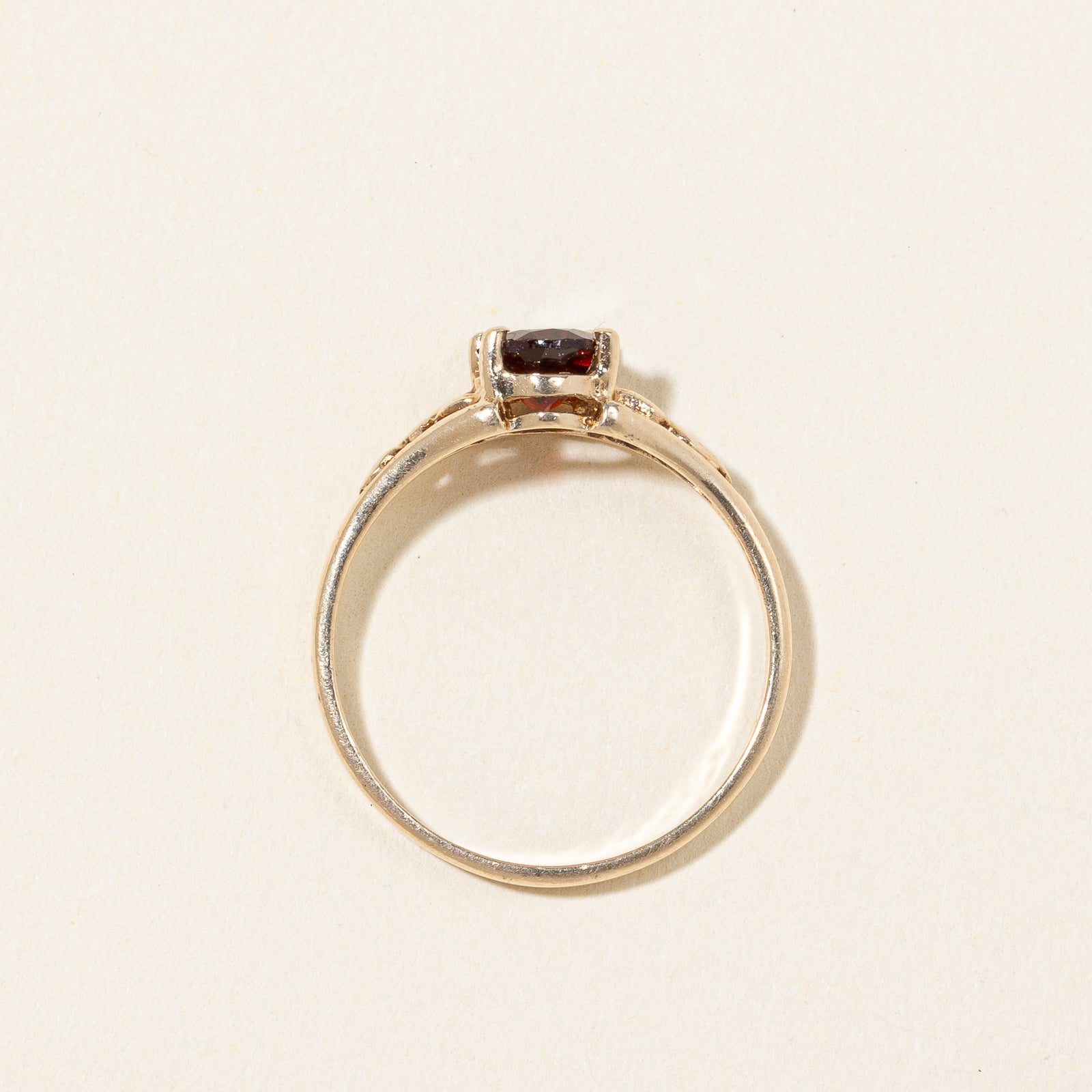 Garnet Ring | 0.72ct | SZ 6.75 |