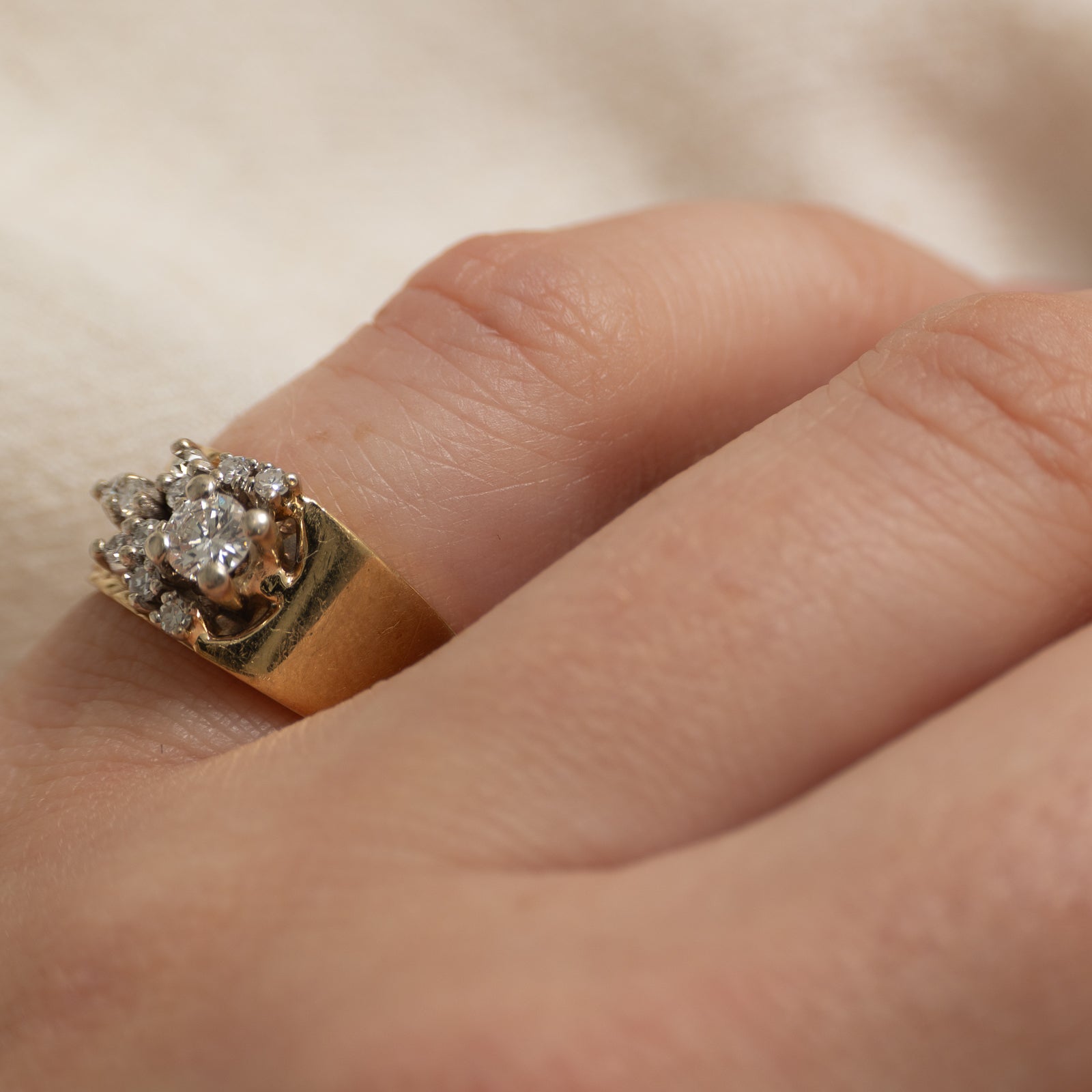 Diamond Cluster Textured Band | 0.42ctw | 4.00mm | SZ 3.75