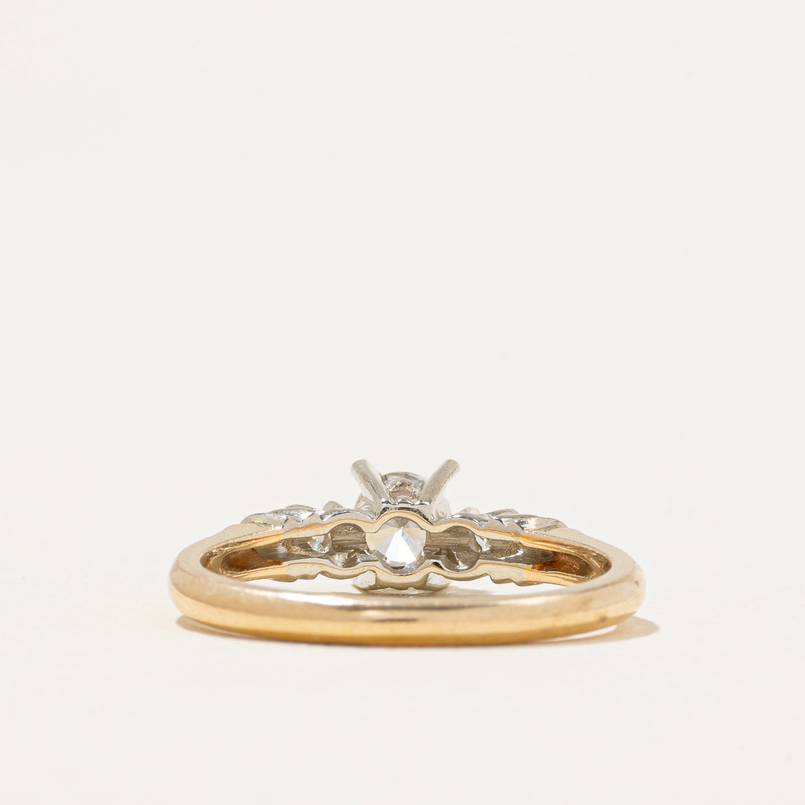 Retro Diamond Engagement Ring | 0.30ctw | SZ 5.75 |