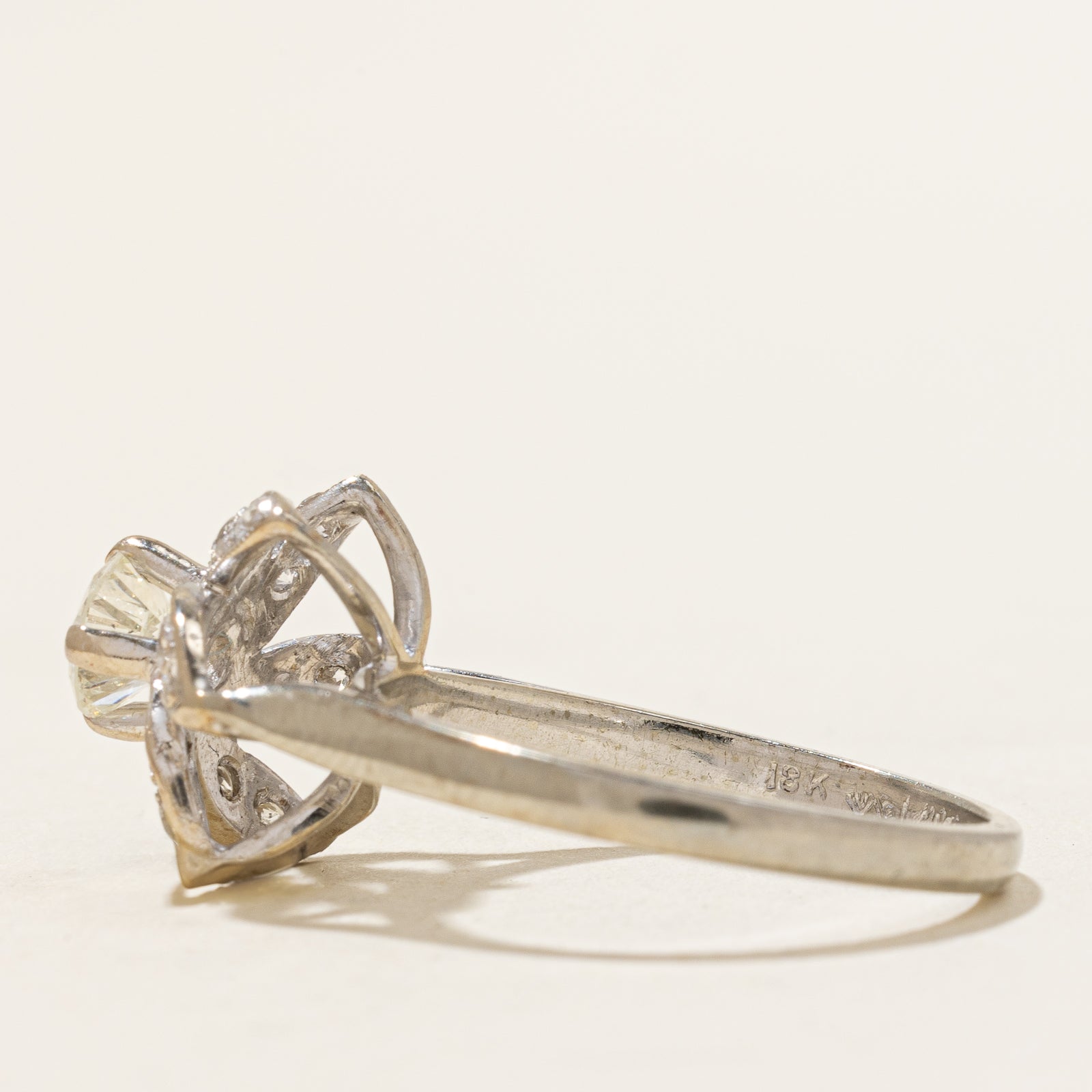 Diamond Flower Ring | 0.44ct, 0.3ctw | SZ 5.5 |