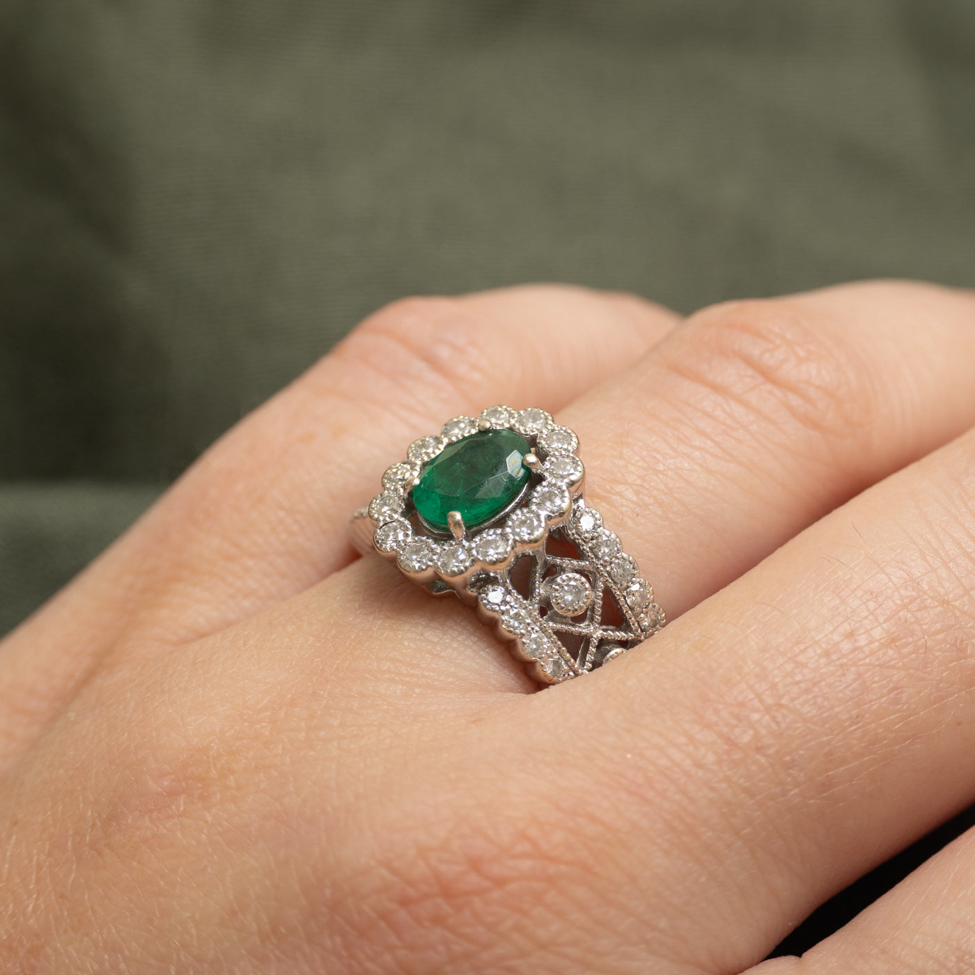 Effy' Emerald & Diamond Ring | 1.00ct, 0.60ct | SZ 7 |