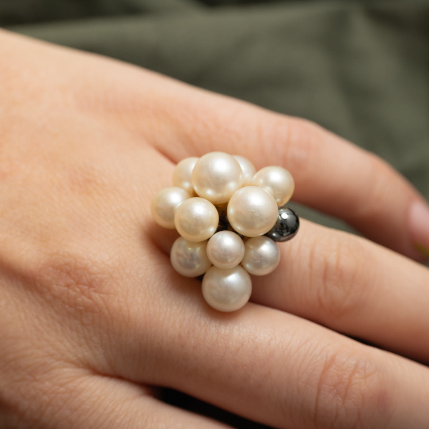 Split Shank Pearl & Hematite Cocktail Ring | 28.16ctw, 3.00ct | SZ 6.5 |