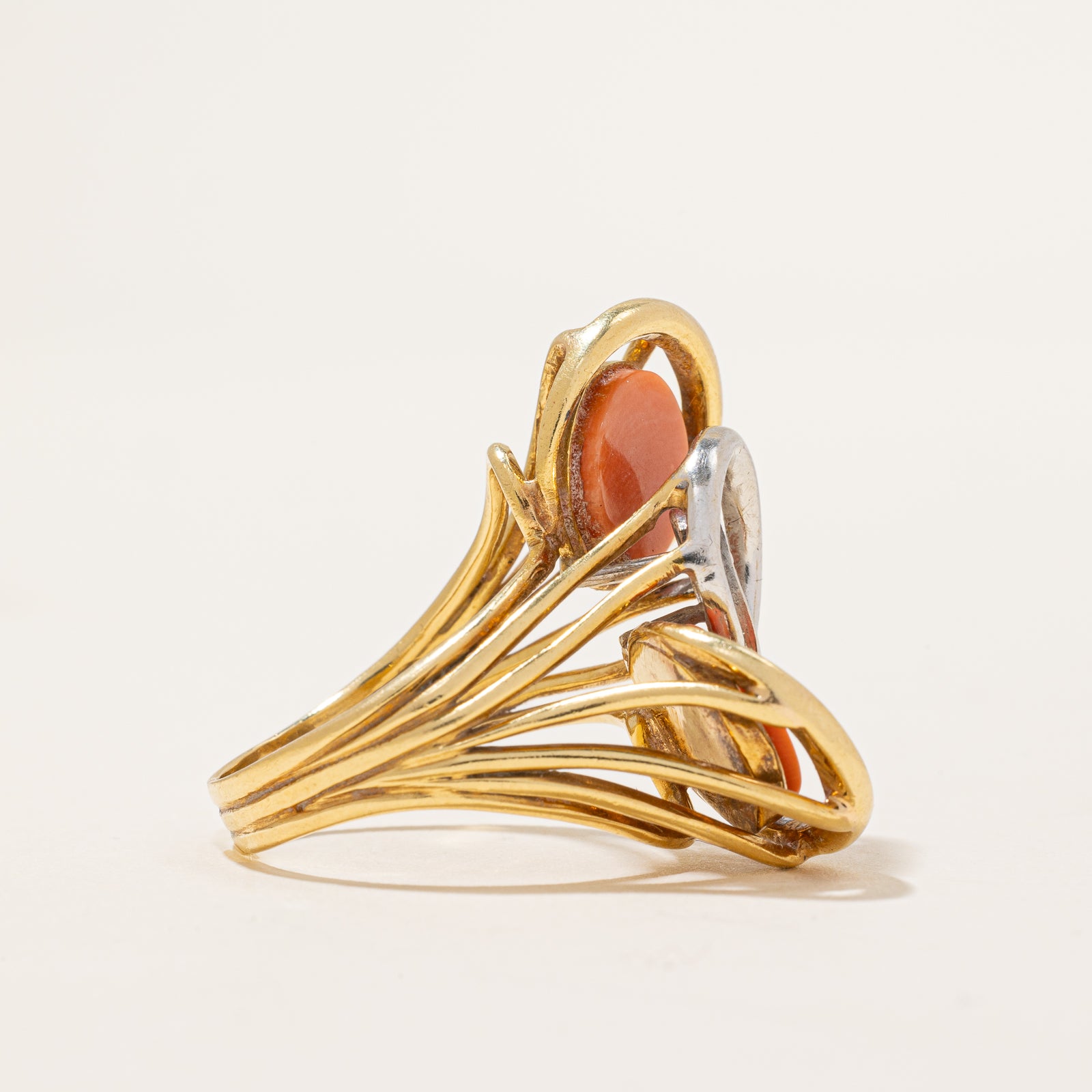 1960s Coral & Diamond Disc Cocktail Ring | 1.50ctw, 0.10ctw | SZ 6.75 |