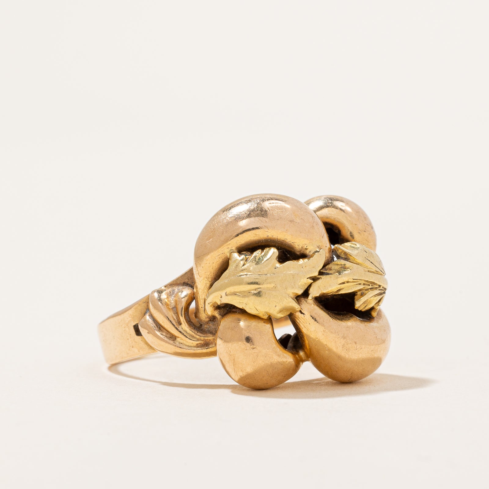 Leaf Detailed Keeper Ring | SZ 9 |