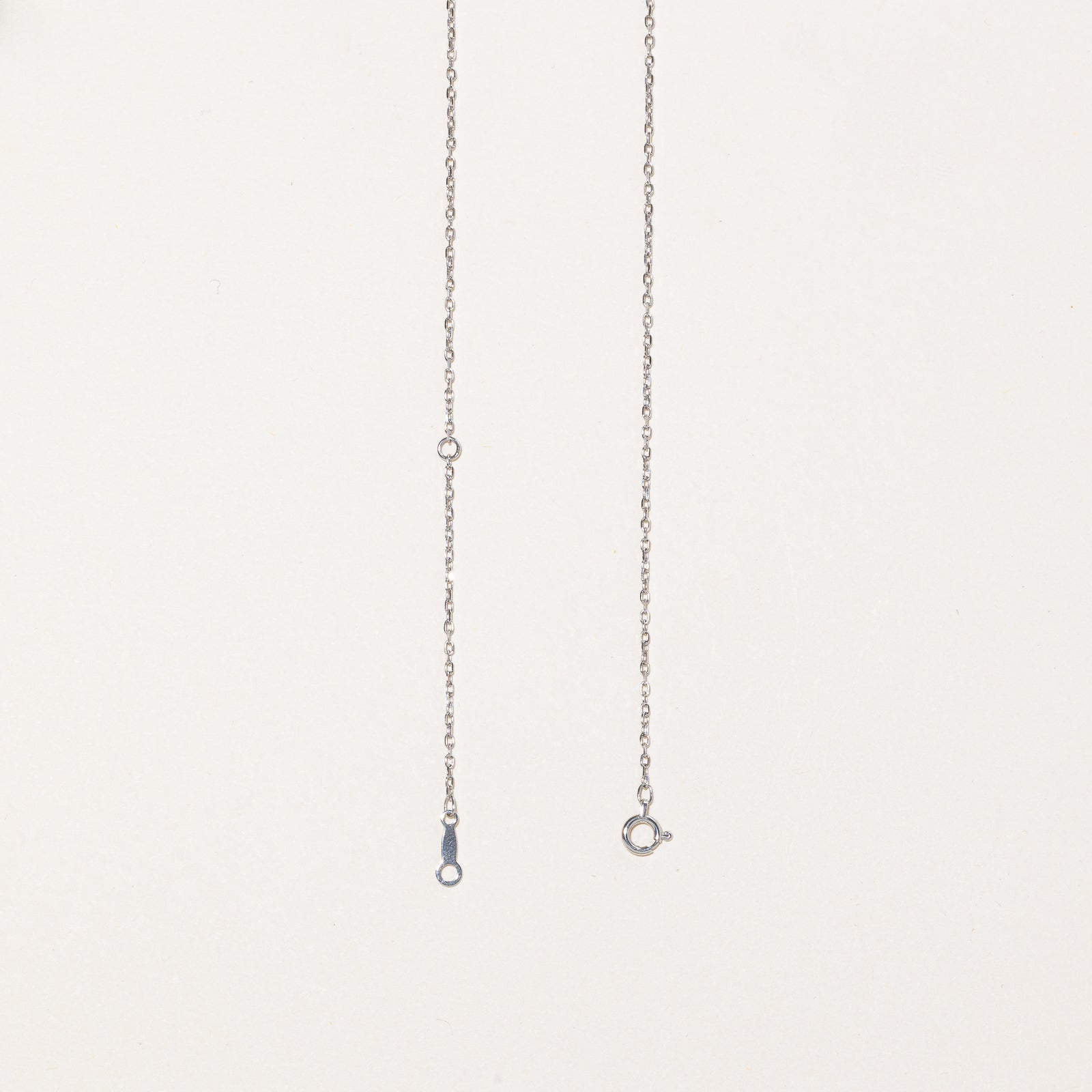 Pendentif « Mikimoto » en perle et diamant | 6,5 mm, 0,03 ct |