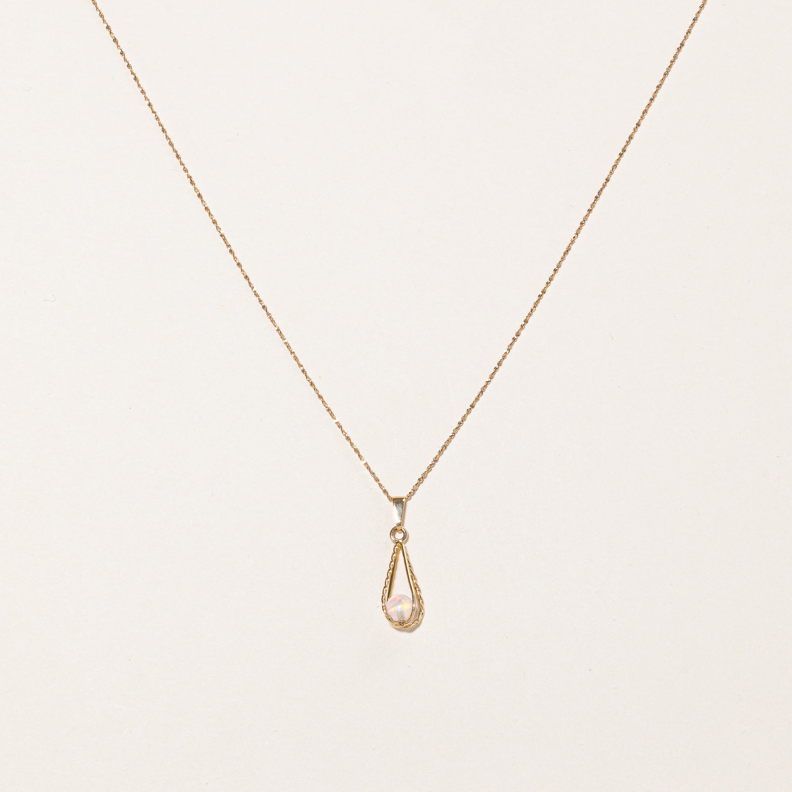 Simulant Opal Pendant & Necklace | 0.50ct | 18" |